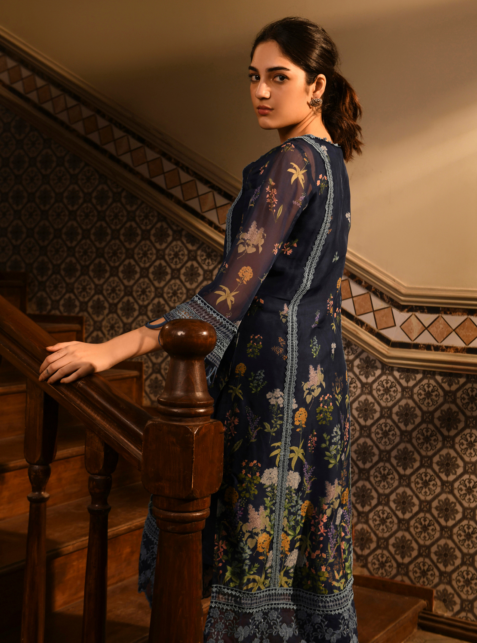 Mulmul Organza Neda Navy Printed Kurta With Mulmul Cotton Neda Navy Pant