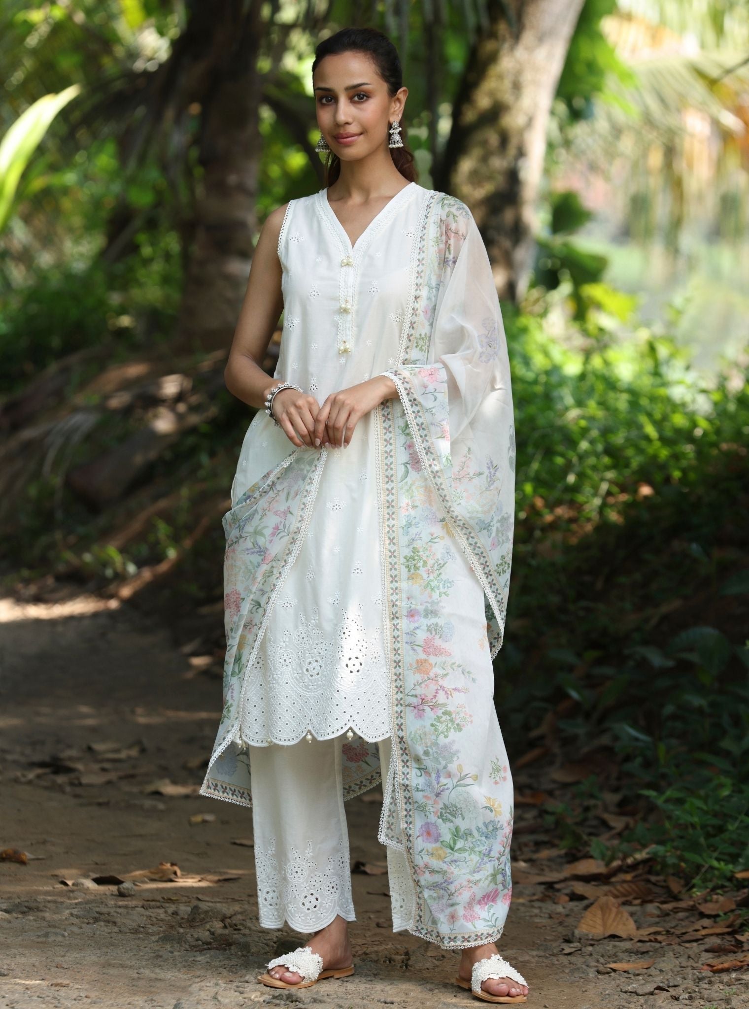 Mulmul Cotton Kora Stark White Kurta With Mulmul Cotton Kora Stark White Pant