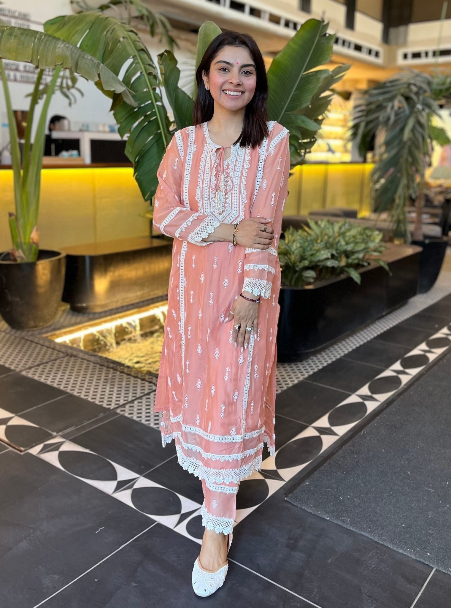 Mulmul Organza Delie Peach Kurta With Mulmul Cotton Delie Peach Pant