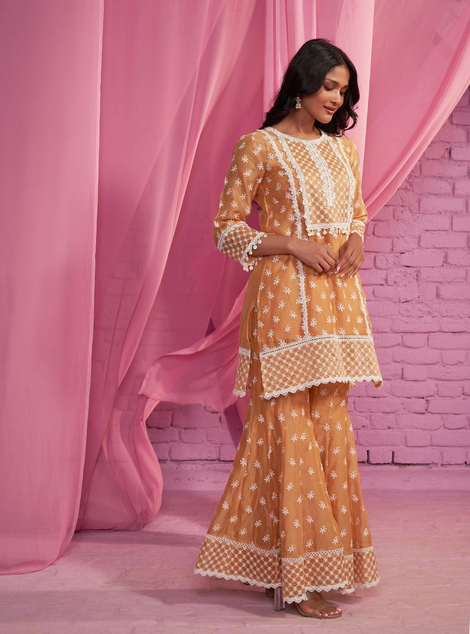 Mulmul Organza Raaga Orange Kurta With Mulmul Organza Raaga Orange Pant