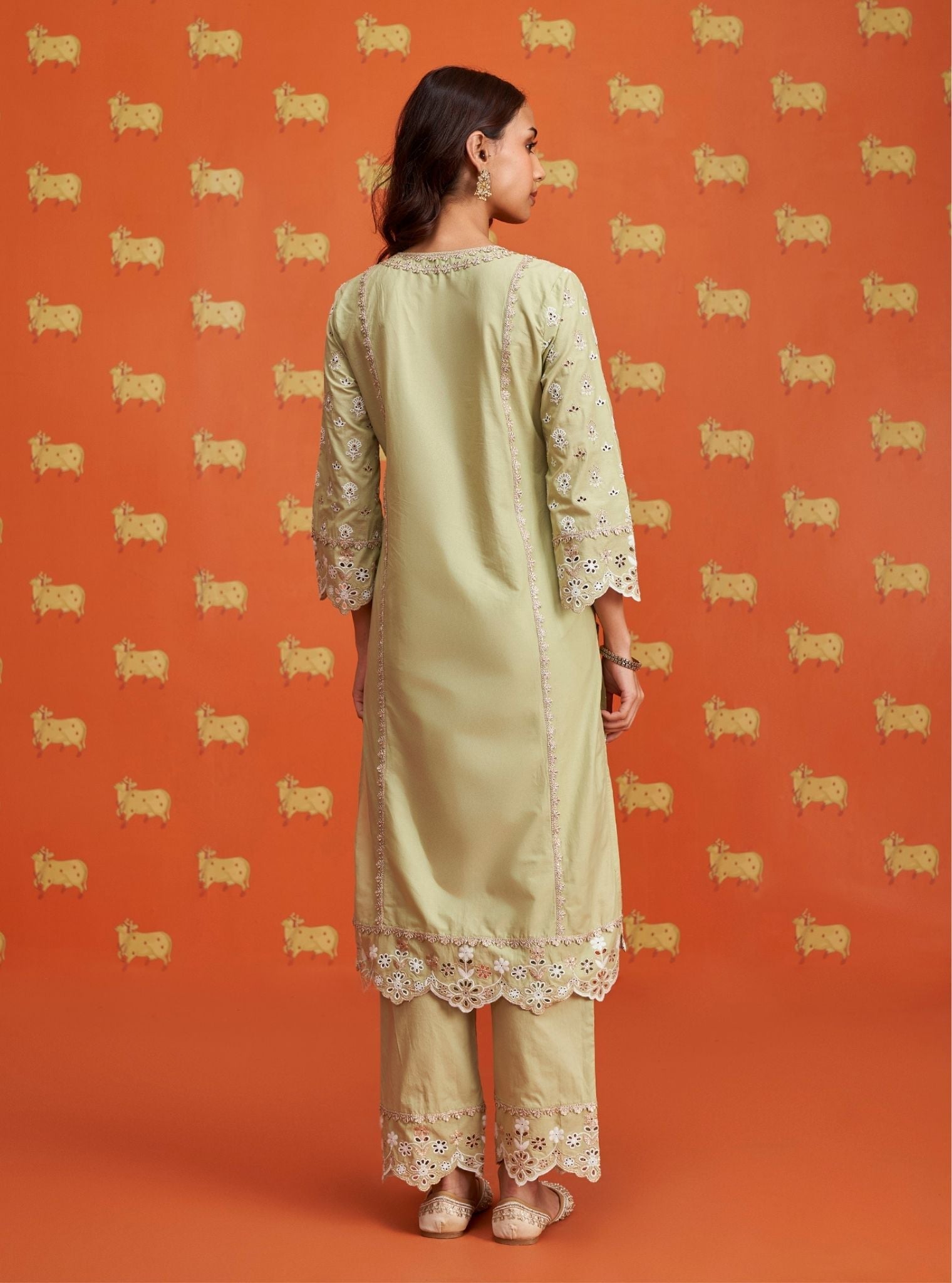 Mulmul Cotton Lamai Green Kurta With Mulmul Cotton Lamai Green Pant