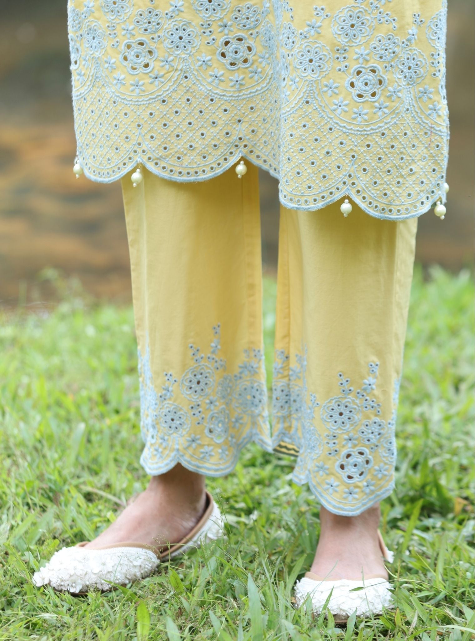 Mulmul Cotton Kora Yellow Kurta With Mulmul Cotton Kora Yellow Pant