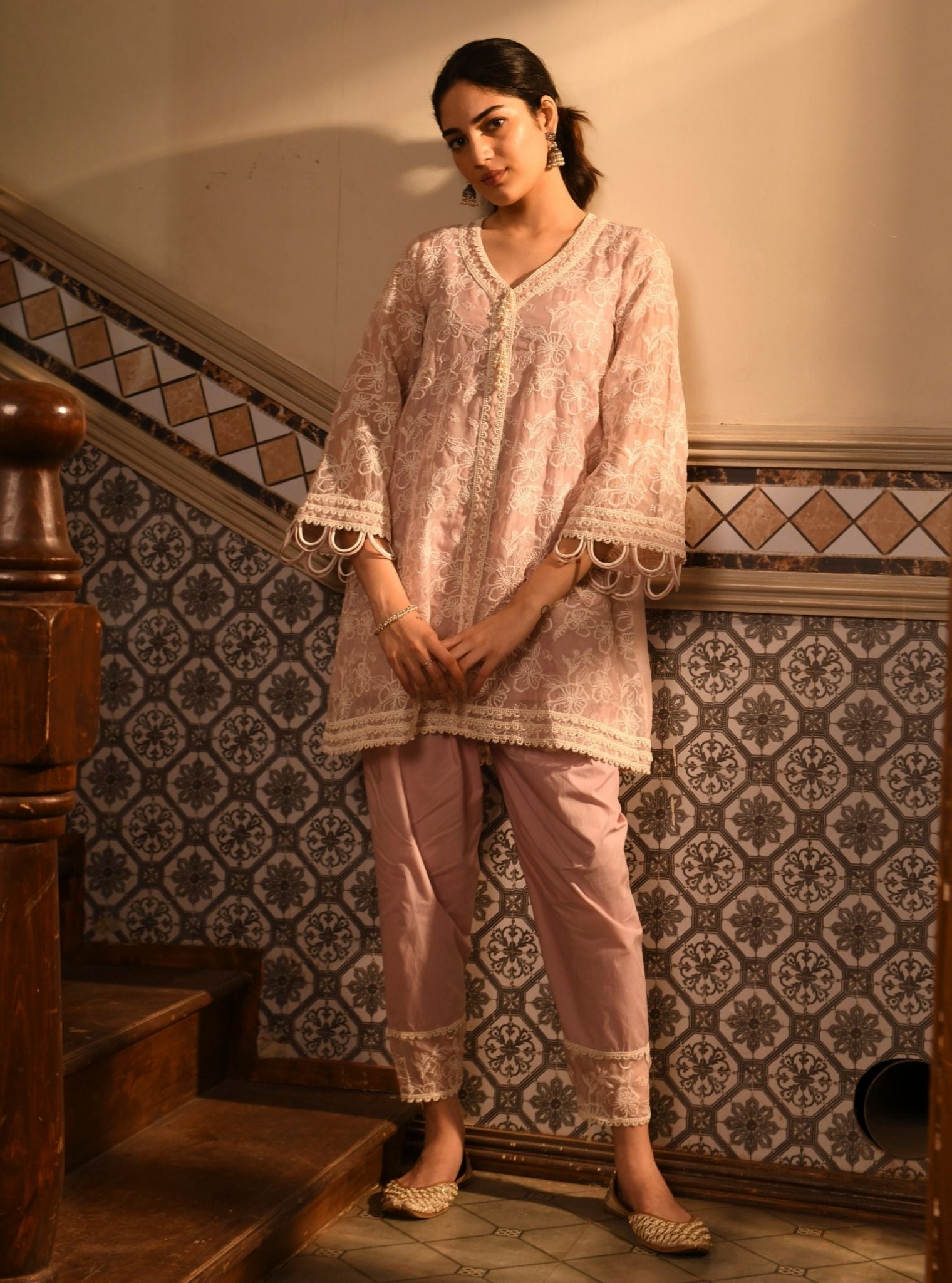 Mulmul Organza Alma Dusty Pink Kurta With Mulmul Cotton Alma Dusty Pink Pant