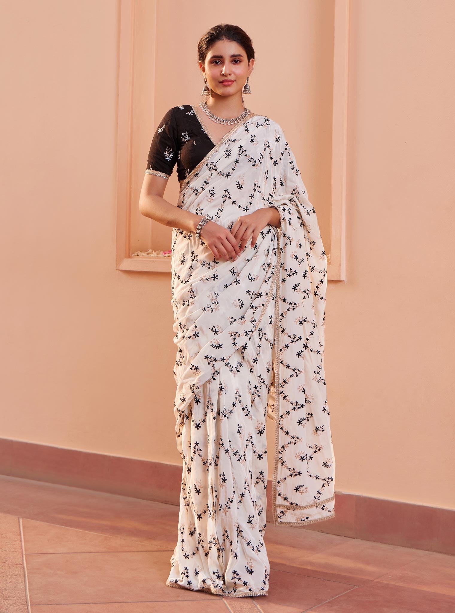 Mulmul Crepe Tavisi Off White Pre-Stitched Saree