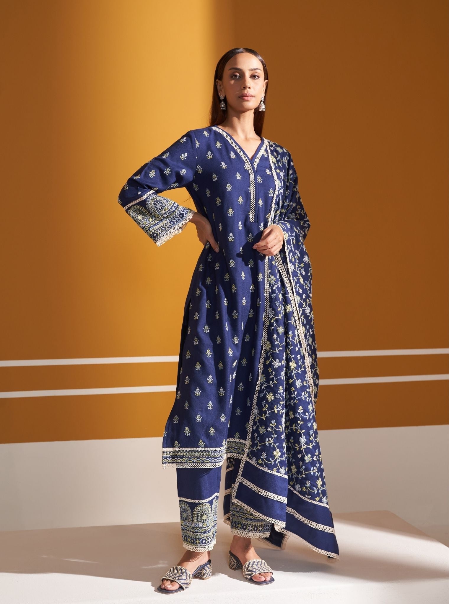 Mulmul Wool Wren Navy Kurta With Mulmul Wool Wren Navy Pant