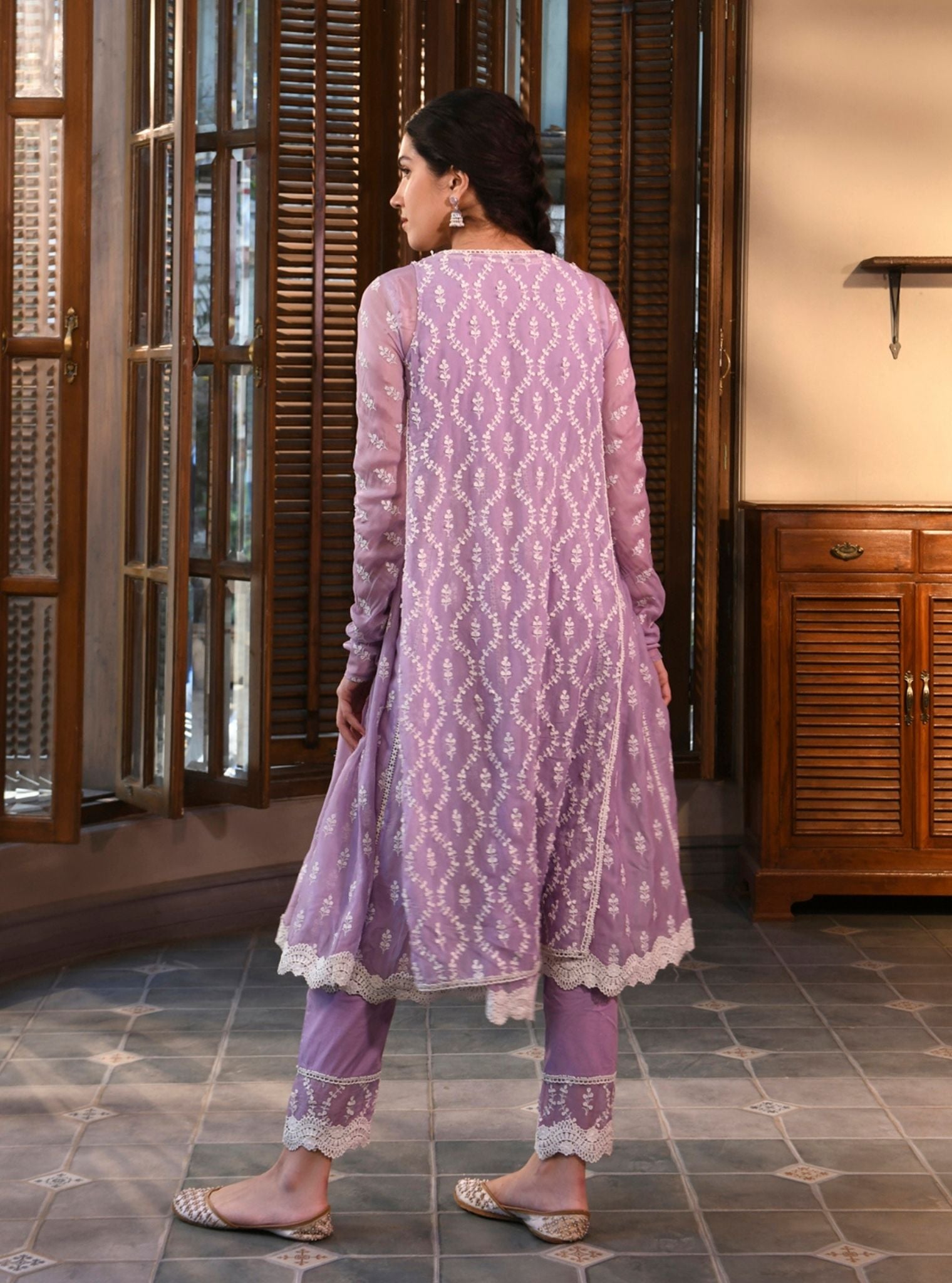 Mulmul Organza Kira Lavender Anarkali Kurta With Mulmul Cotton Kira Lavender Pant