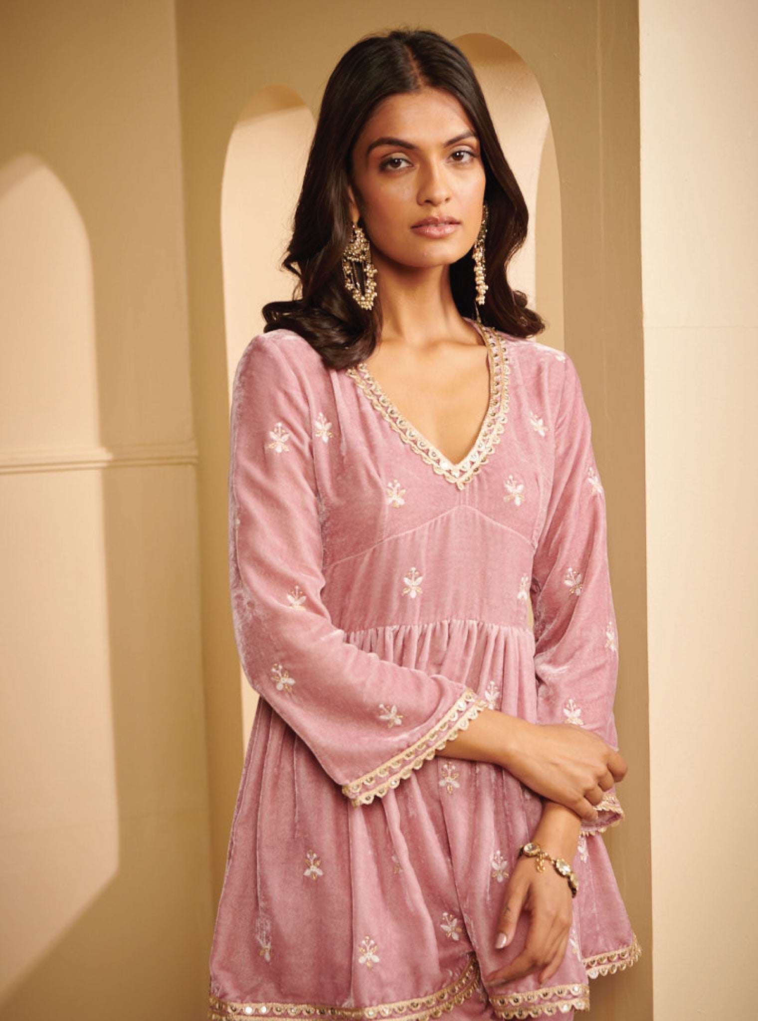 Mulmul Velvet Mysa Lilac Kurta With Mysa Lilac Pant