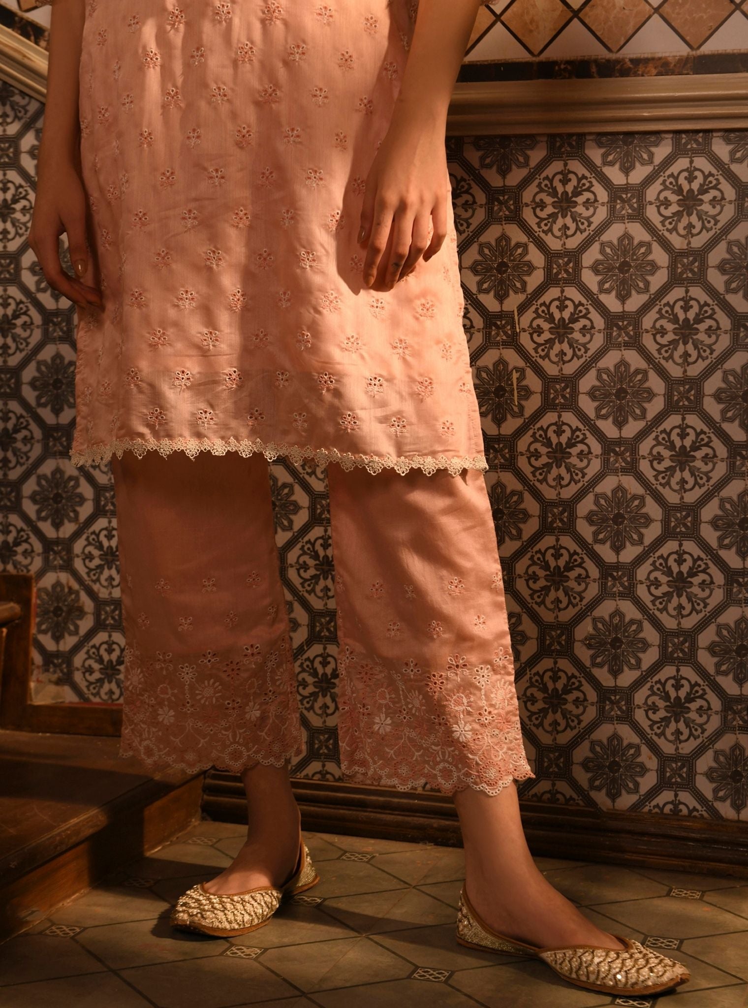 Mulmul Chanderi Ray Pink Kurta With Mulmul Chanderi Ray Pink Pant