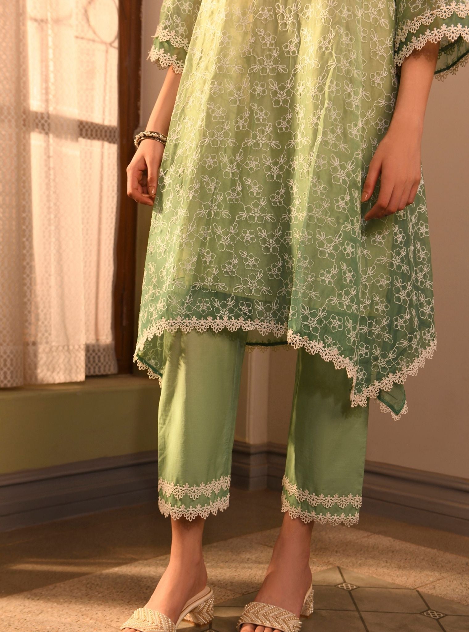 Mulmul Organza Edna Green Kurta With Mulmul Cotton Edna Green Pant