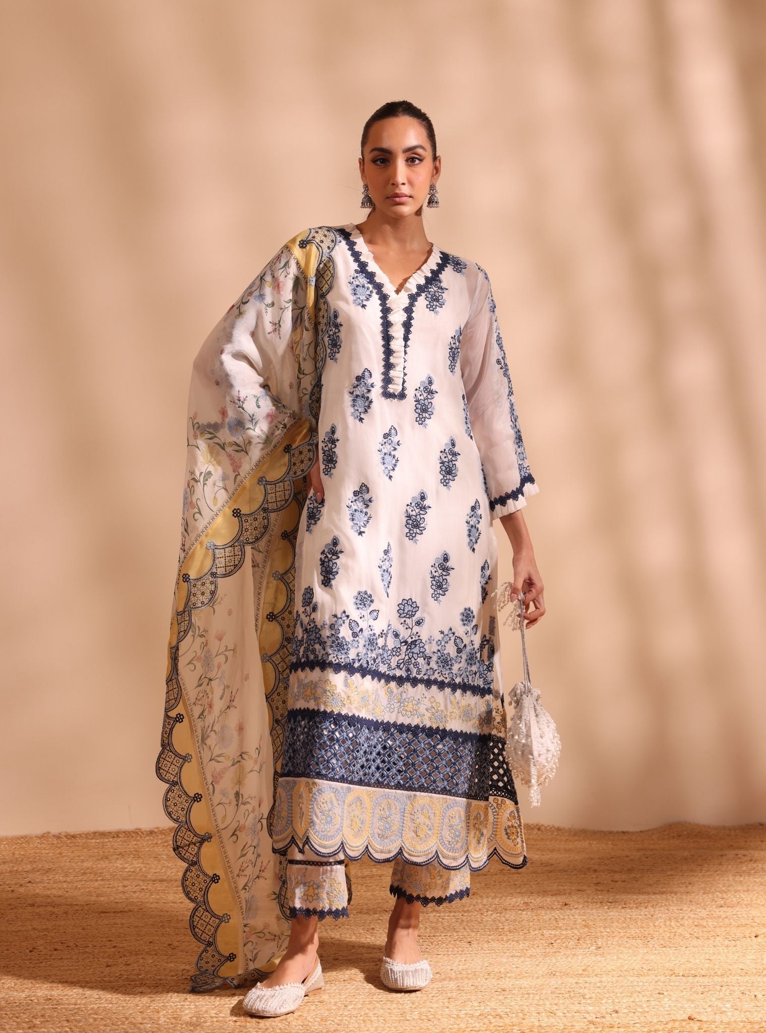 Mulmul Organza Valara White Kurta With Mulmul Cotton Valara White Pant