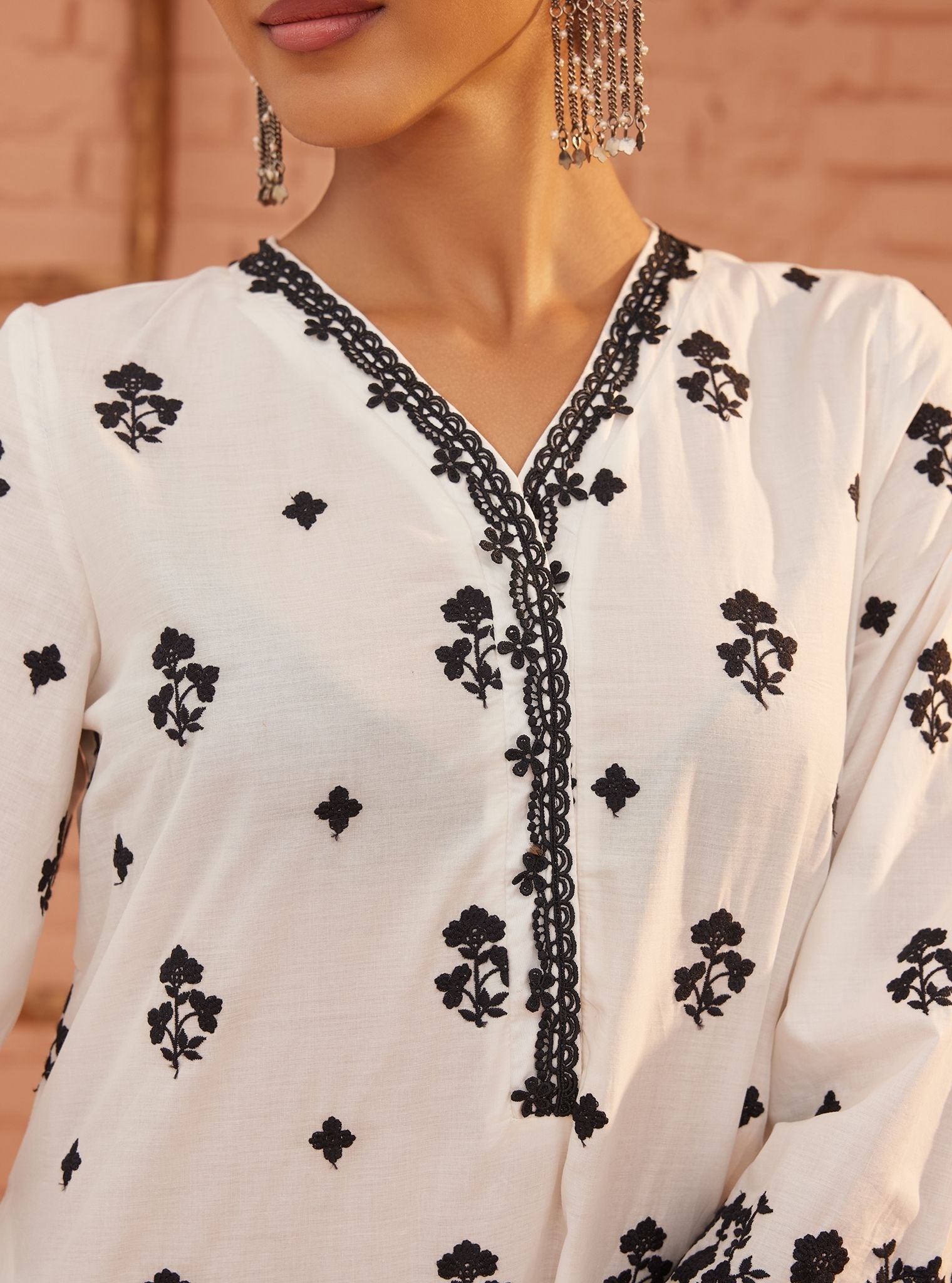 Mulmul Cotton Ghita White Kurta With Mulmul Cotton Border White Black Dhoti Pant