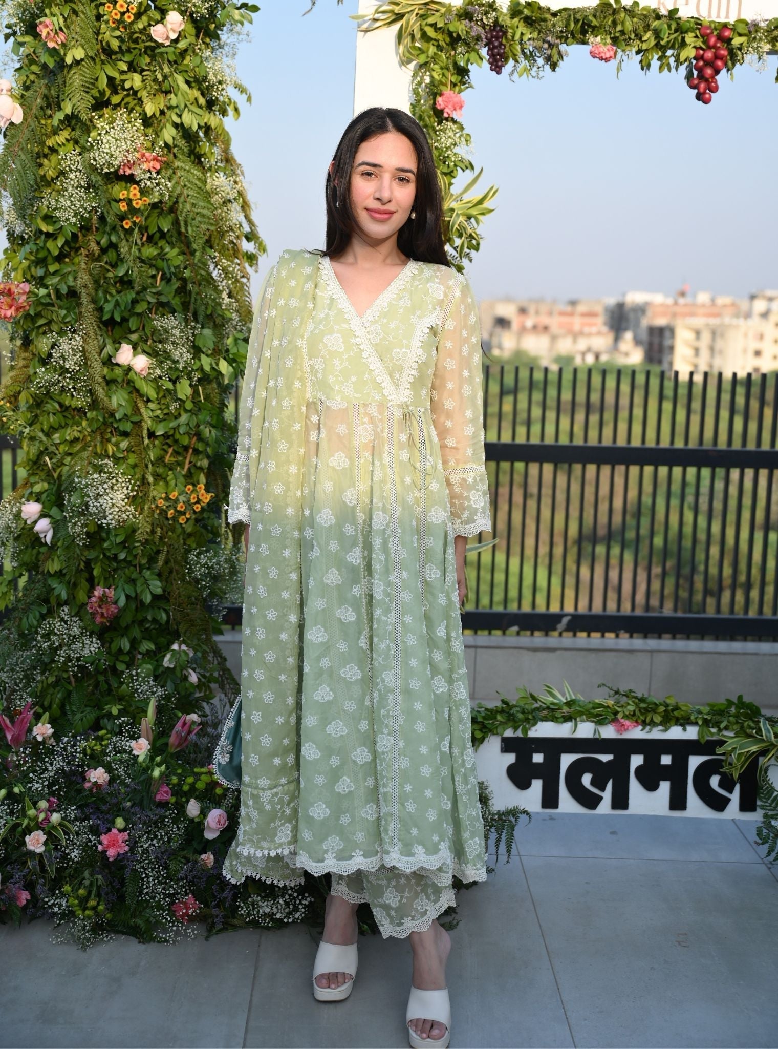 Mulmul Organza Bolour Green Kurta With Mulmul Cotton Bolour Green Pant