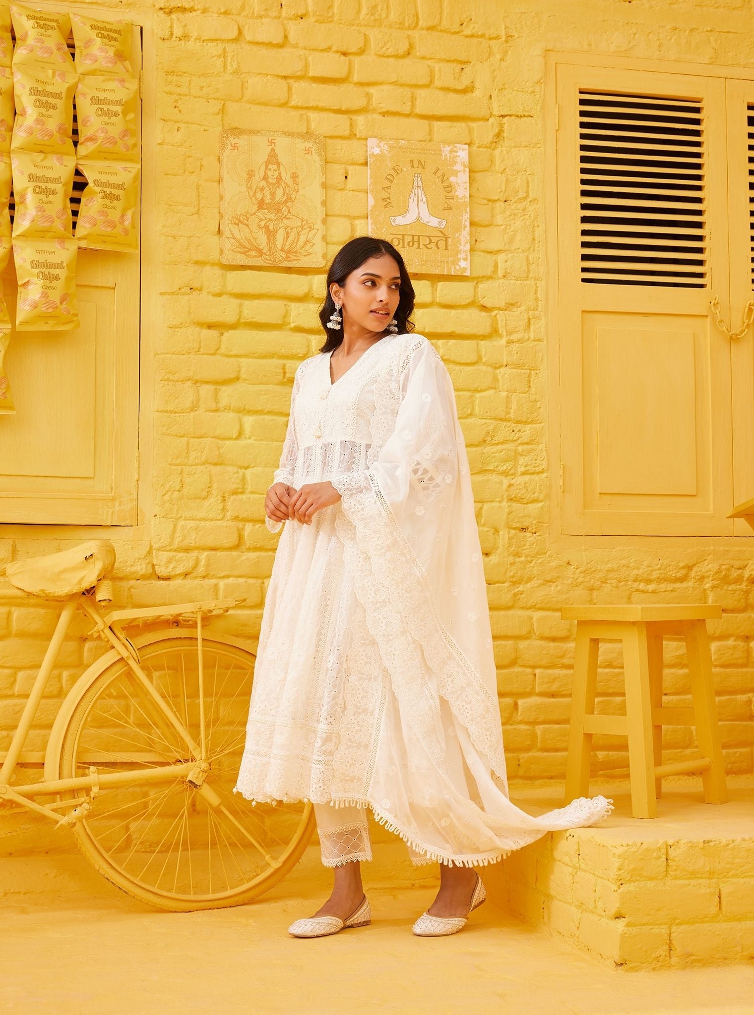 Mulmul Organza Ilaa Off White Anarkali Kurta With Mulmul Cotton Ilaa Off White Pant