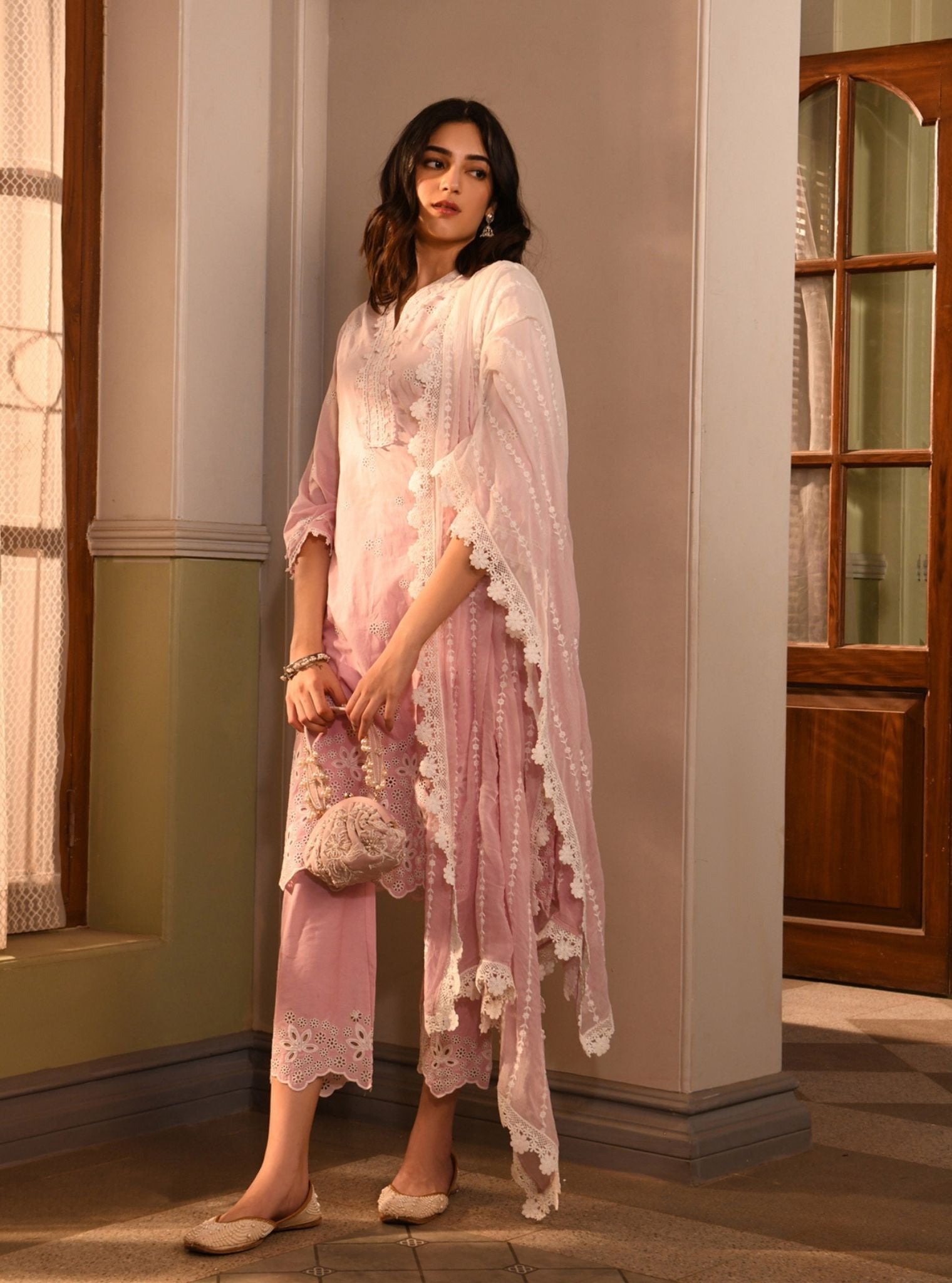 Mulmul Cotton Shae Pink Kurta With Mulmul Cotton Shae Pink Pant