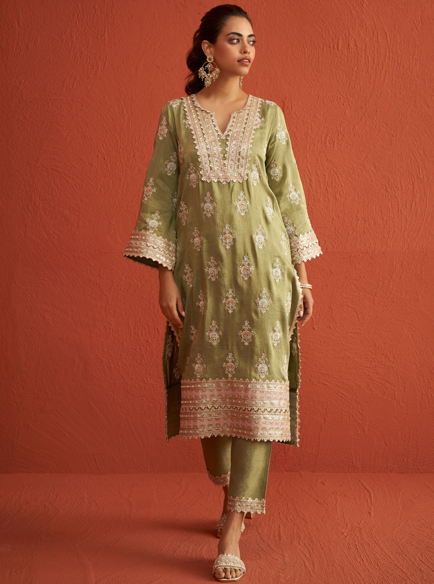 Mulmul Tissue Linen Satin Mitthi Sage Green Kurta With Mulmul Tissue Linen Satin Mitthi Sage Green Pant