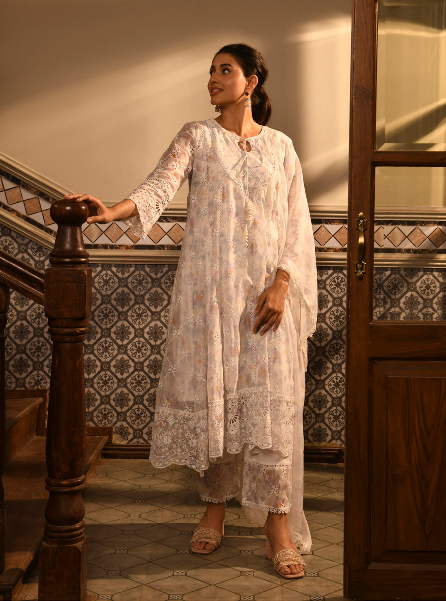 Mulmul Organza Idika White Printed Anarkali Kurta With Mulmul Cotton Idika White Pant