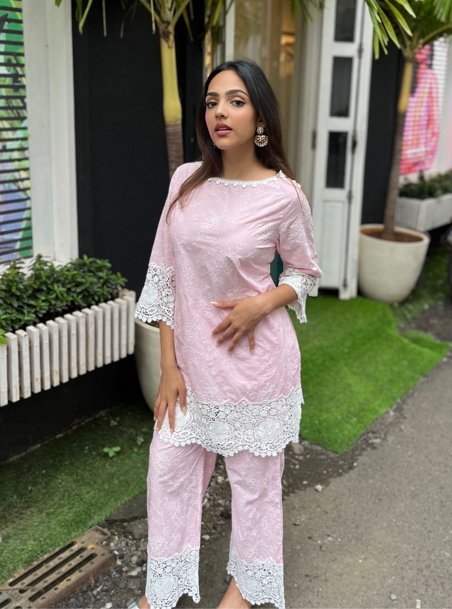 Mulmul Cotton Ensley Pink Kurta With Ensley Pink Pant