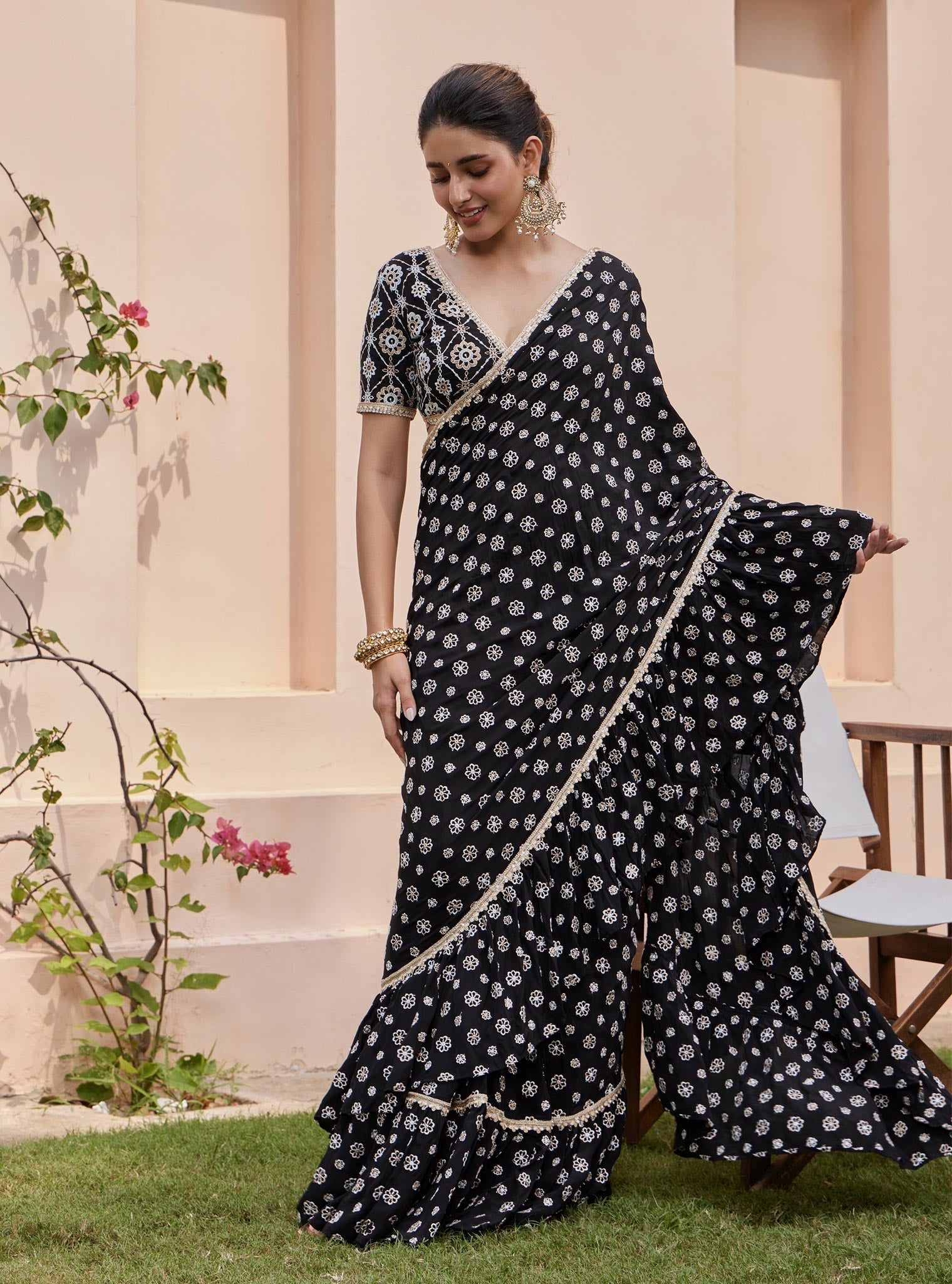 Mulmul Crepe Brahmi Pre-Stitched Black Saree