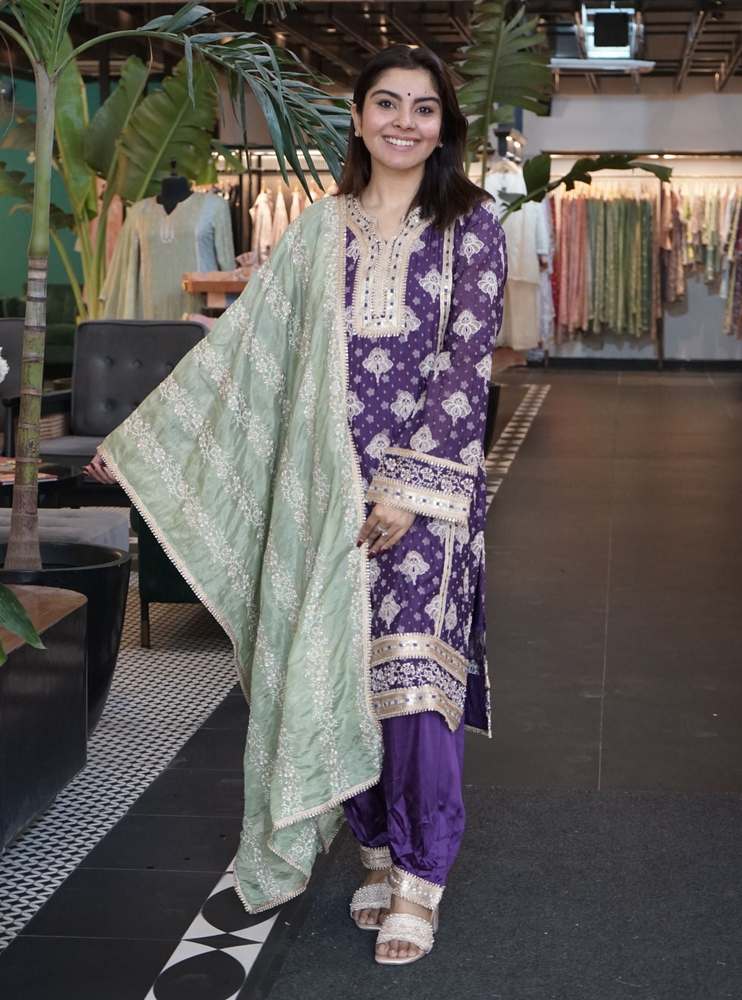 Mulmul Banarsi Faye Purple Kurta With Mulmul Cupro Satin Faye Purple Pant