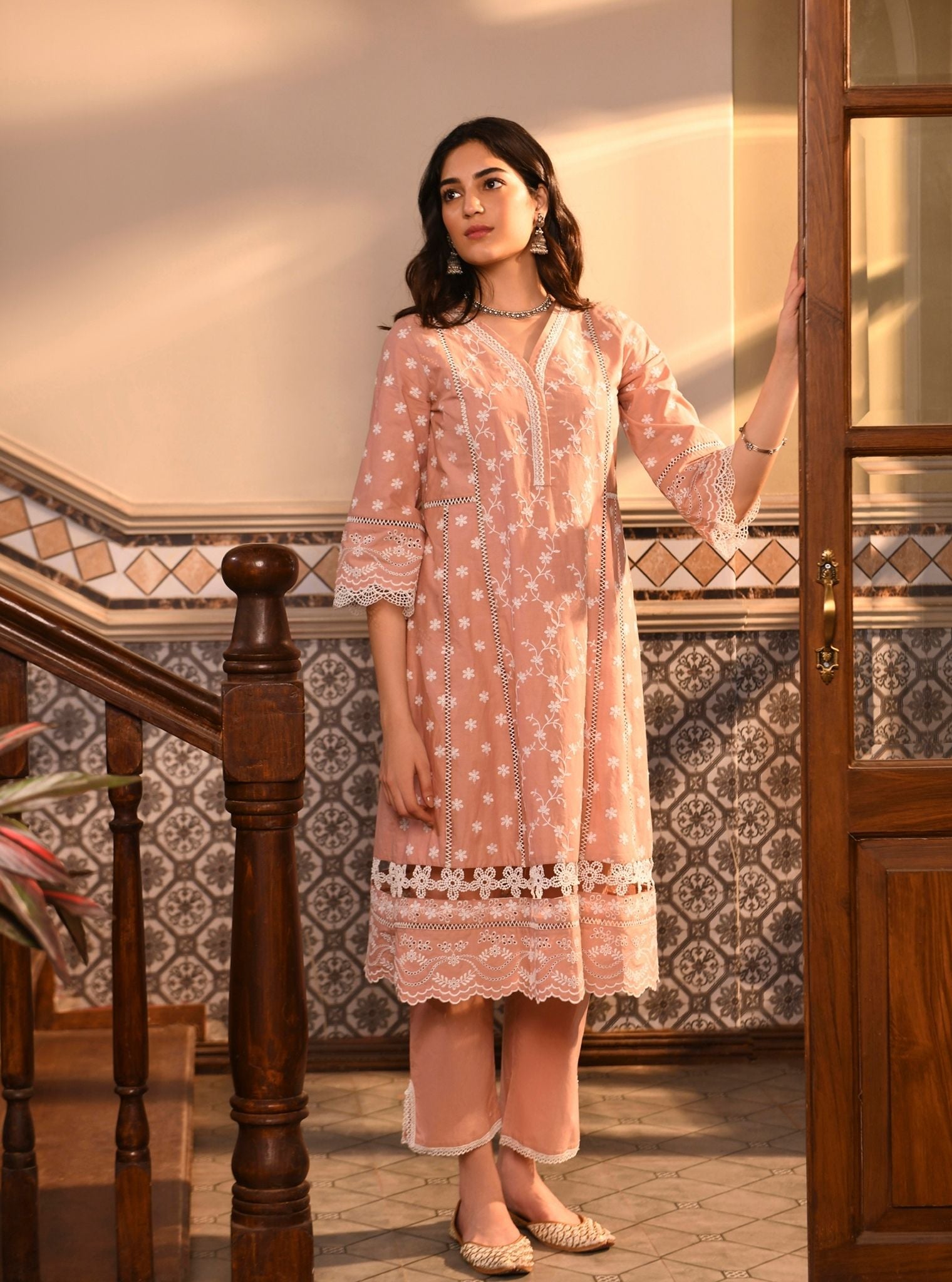 Mulmul Cotton Kiana Peach Kurta With Mulmul Cotton Kiana Peach Pant