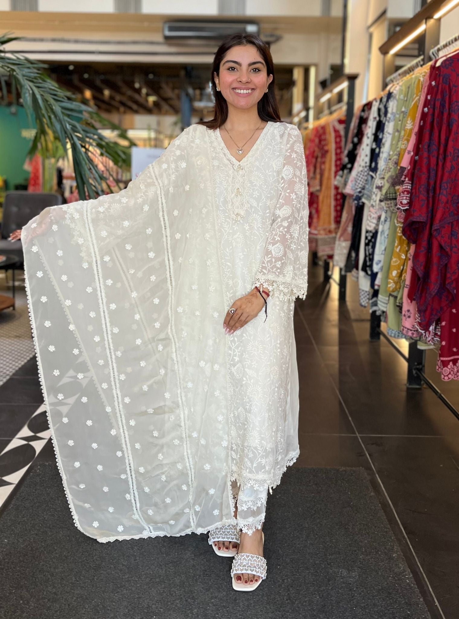 Mulmul Organza Hillary Off White Kurta With Mulmul Cotton Hillary Off White Pant