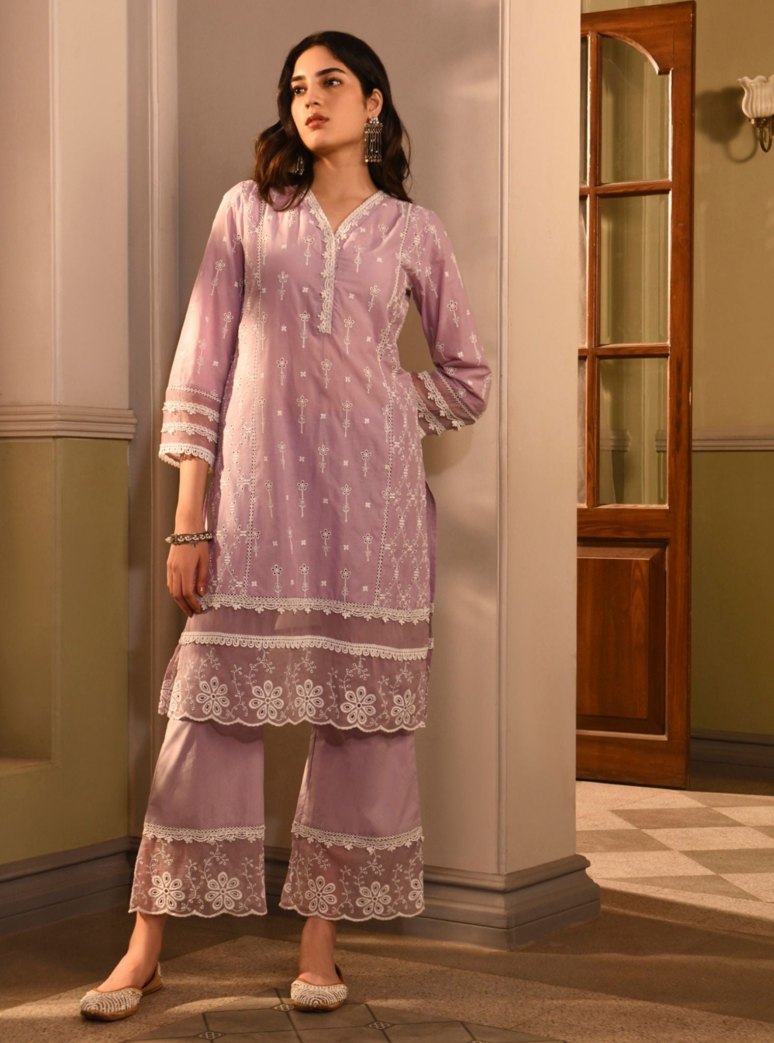 Mulmul Cotton Gulnar Lilac Kurta With Mulmul Cotton Gulnar Lilac Pant