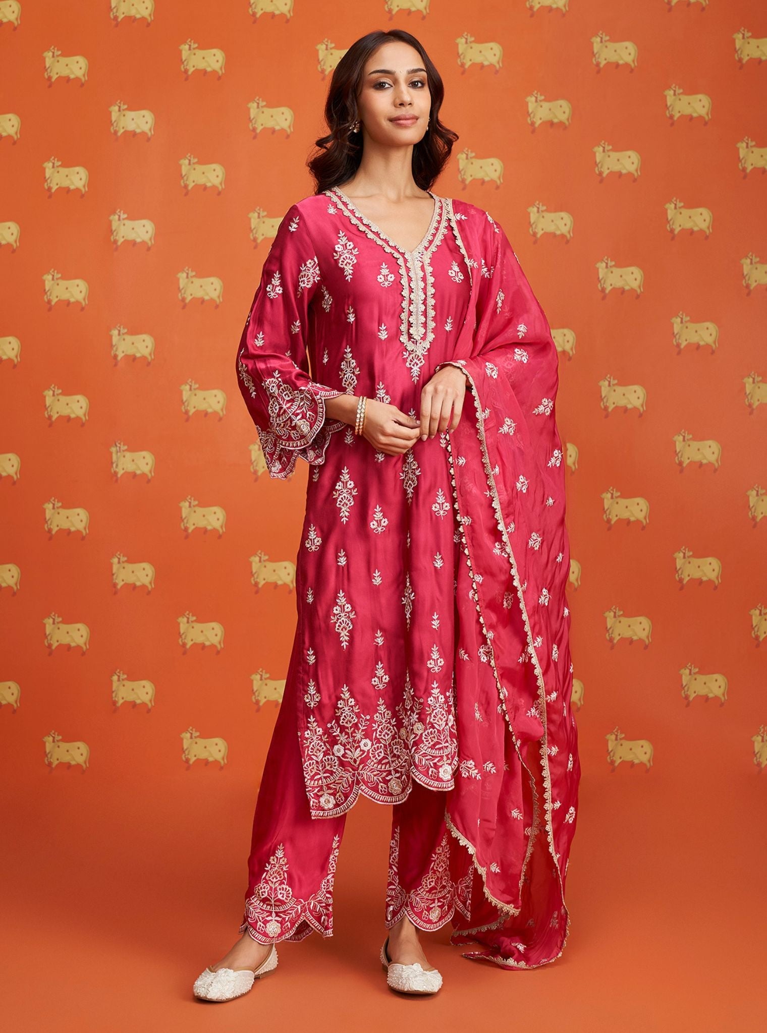 Mulmul Cupro Satin Emon Fuschia Kurta With Mulmul Cupro Satin Emon Fuschia Pant