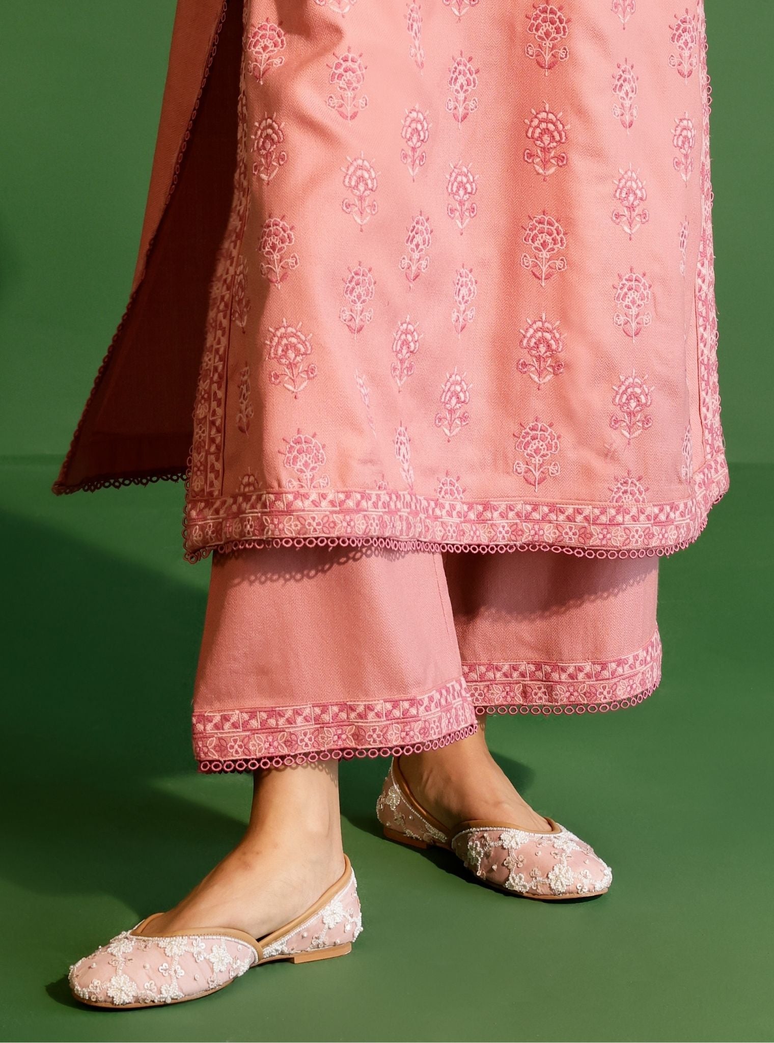 Mulmul Wool Harlow Pink Kurta With Mulmul Wool Harlow Pink Pant