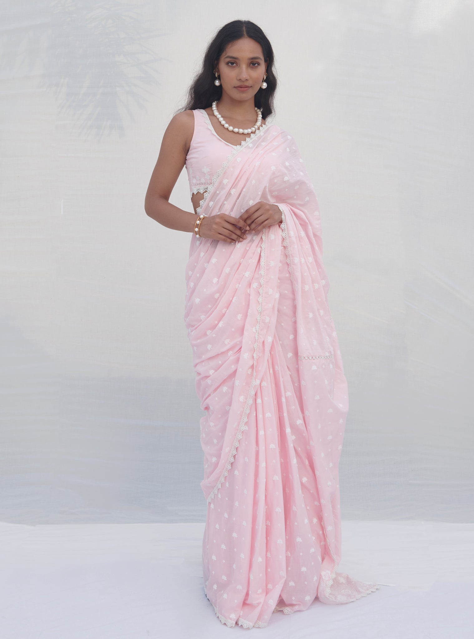 Mulmul Cotton Chikli Pink Saree