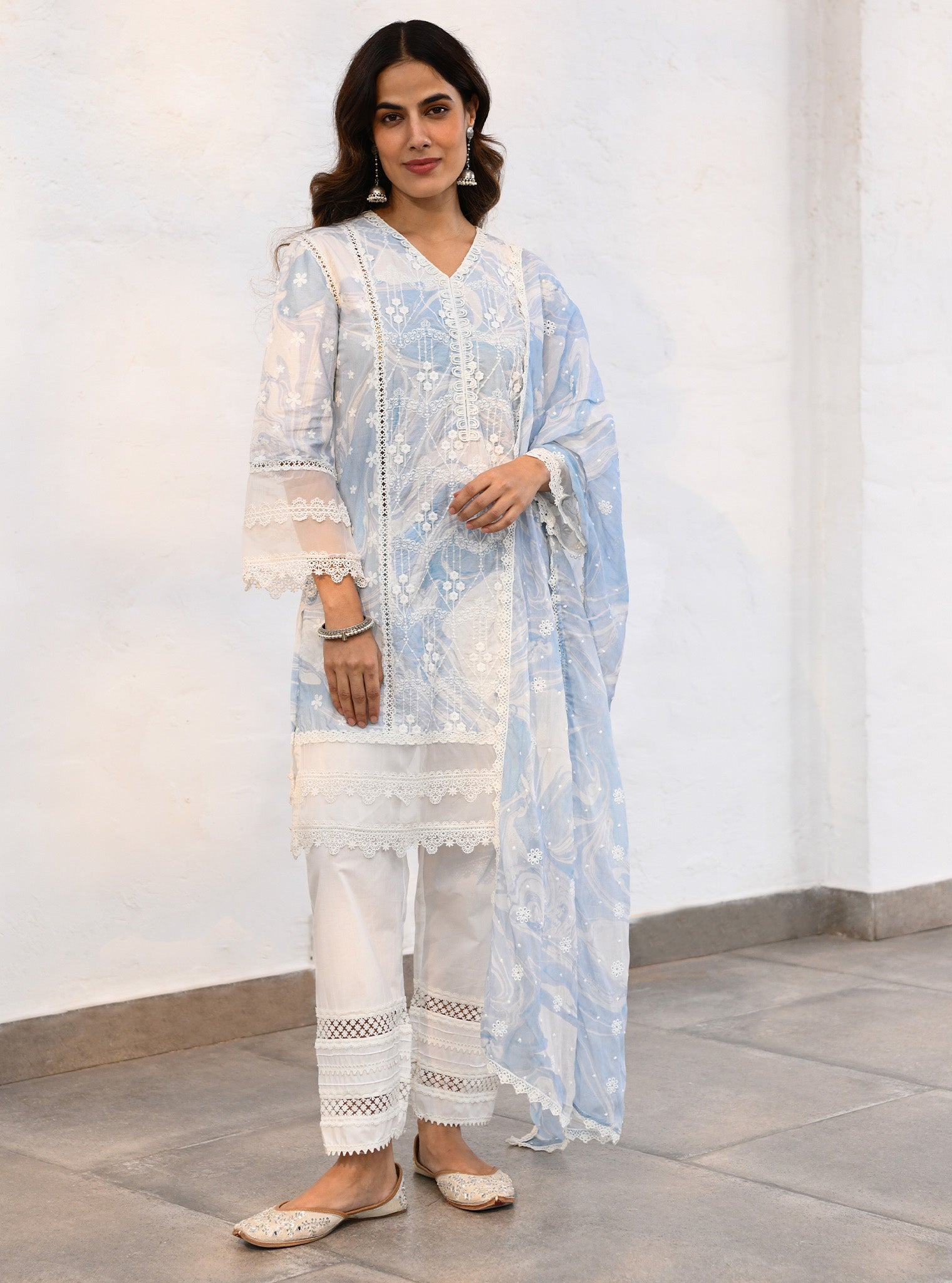 Mulmul Blue Makrana Dupatta