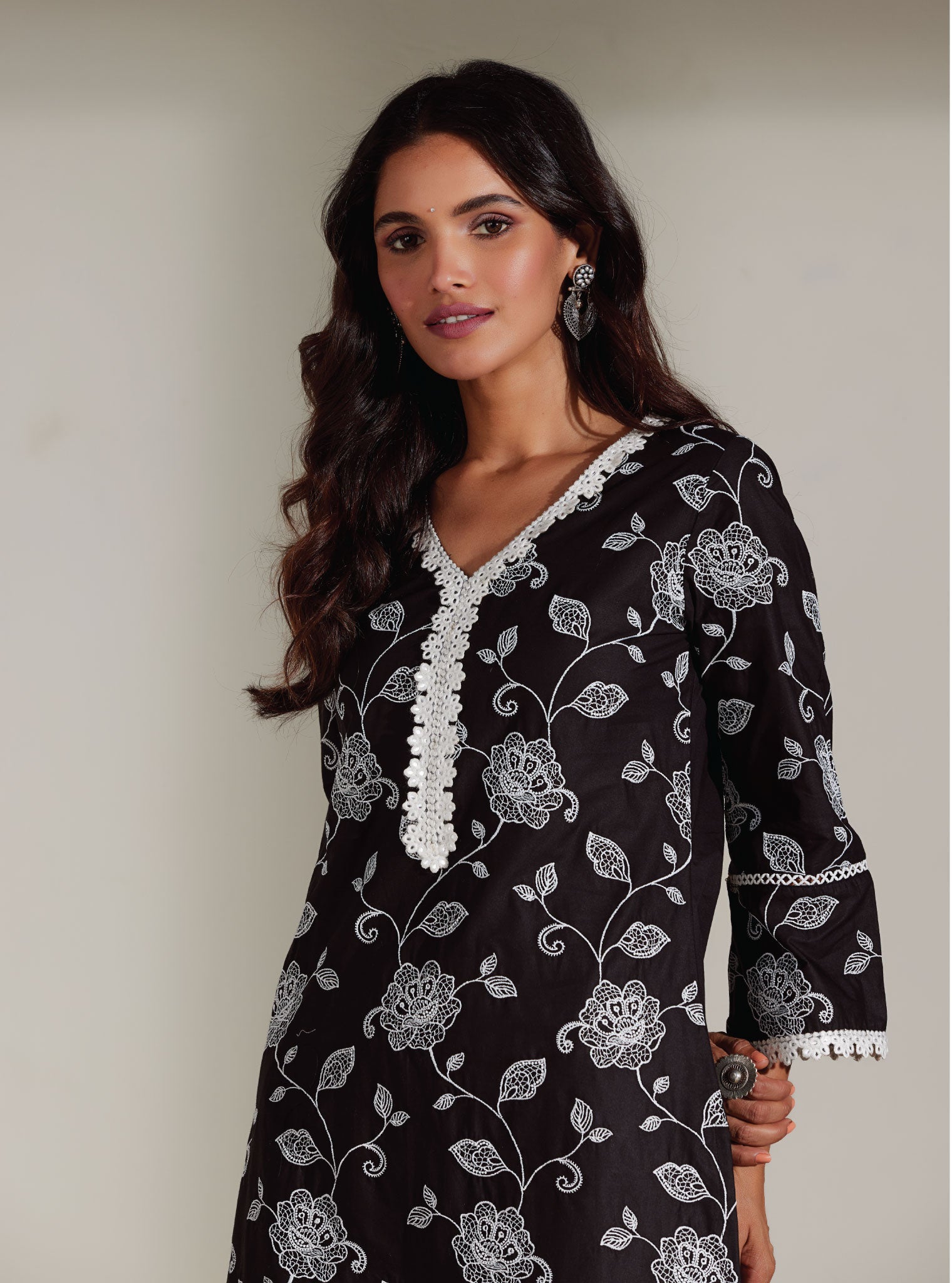 Mulmul Cotton Ezra Black Kurta With Mulmul Cotton Mirror Gota White Pant