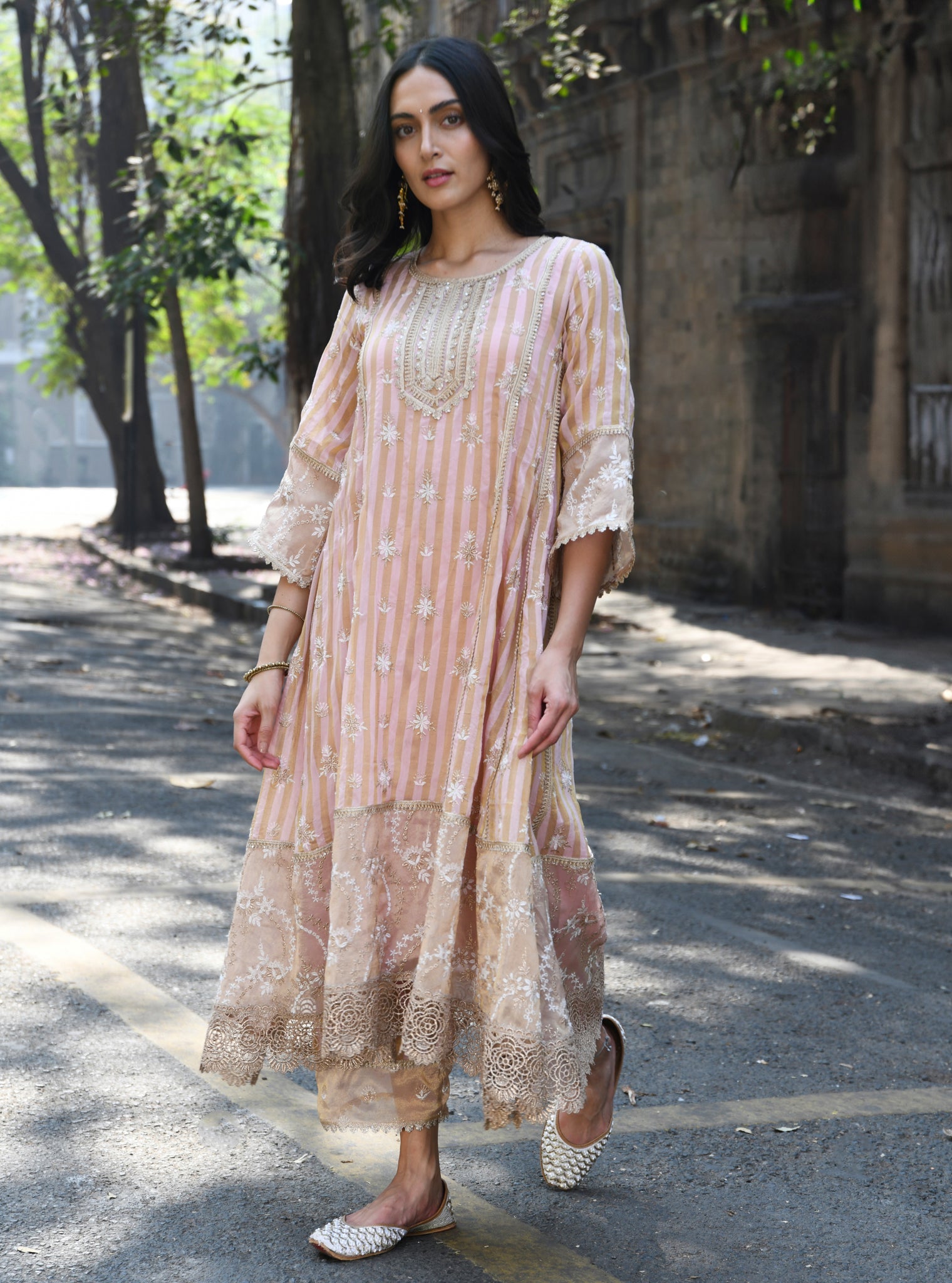 Mulmul Banarsi Kesar Light Pink Anarkali Kurta With Mulmul Banarsi Kesar Light Pink Pant