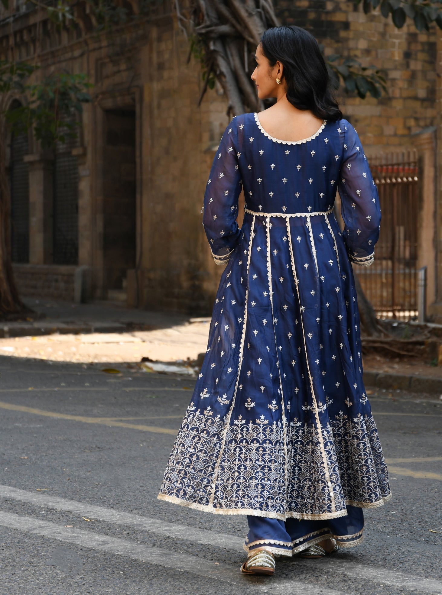 Mulmul Organza Sheri Navy Anarkali Kurta With Mulmul Organza Sheri Navy Sharara