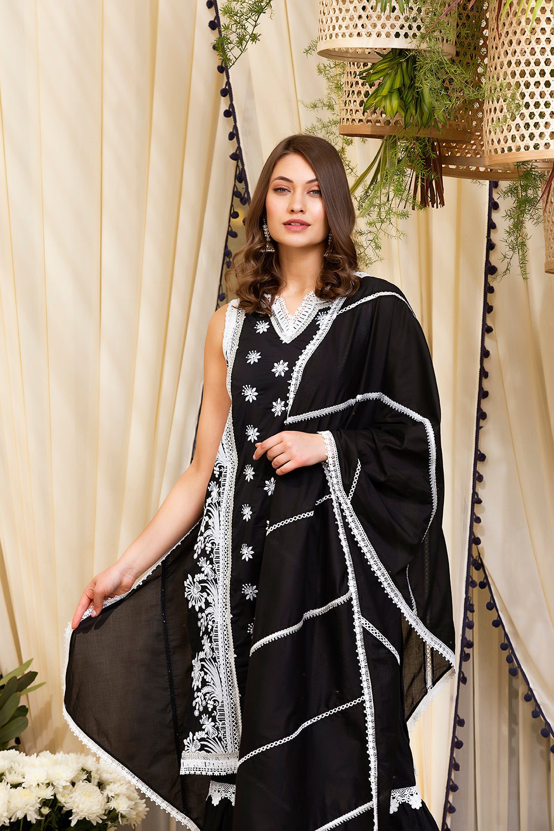 Mulmul Cotton Sofia Kurta With Lace Garara