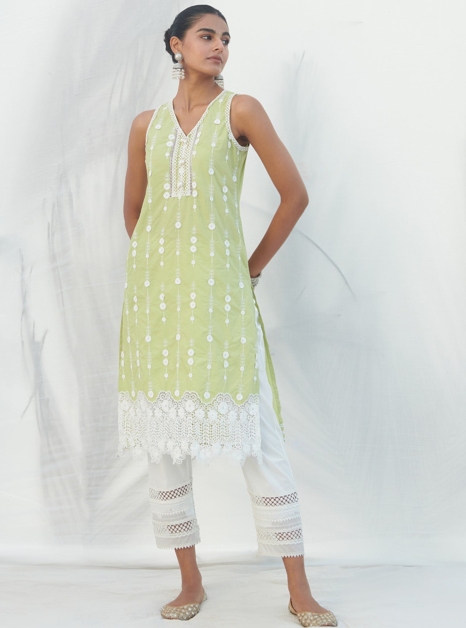 Mulmul Cotton Naroa Lime Kurta With Mulmul Cotton Floral Ladder Slim White Pant