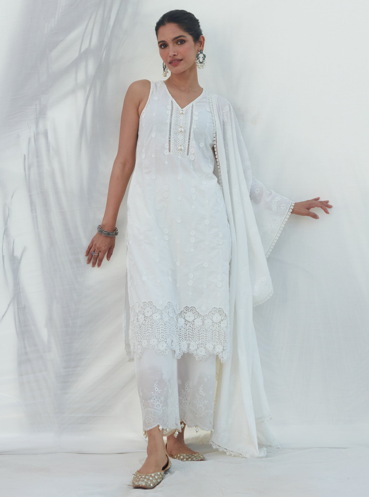 Mulmul Cotton Naroa White kurta