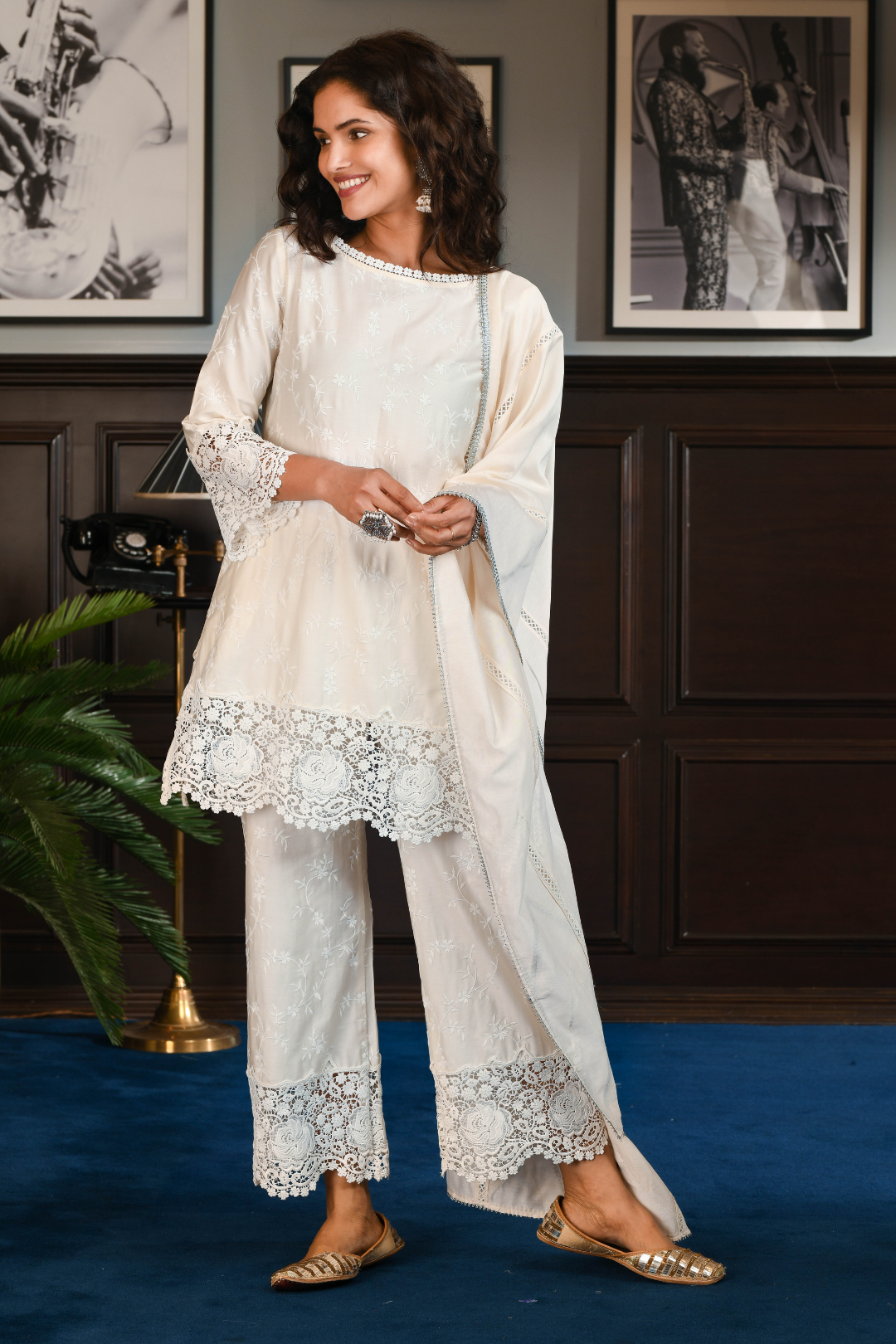 Pima Satin Yuki Kurta With Yuki Pyajama