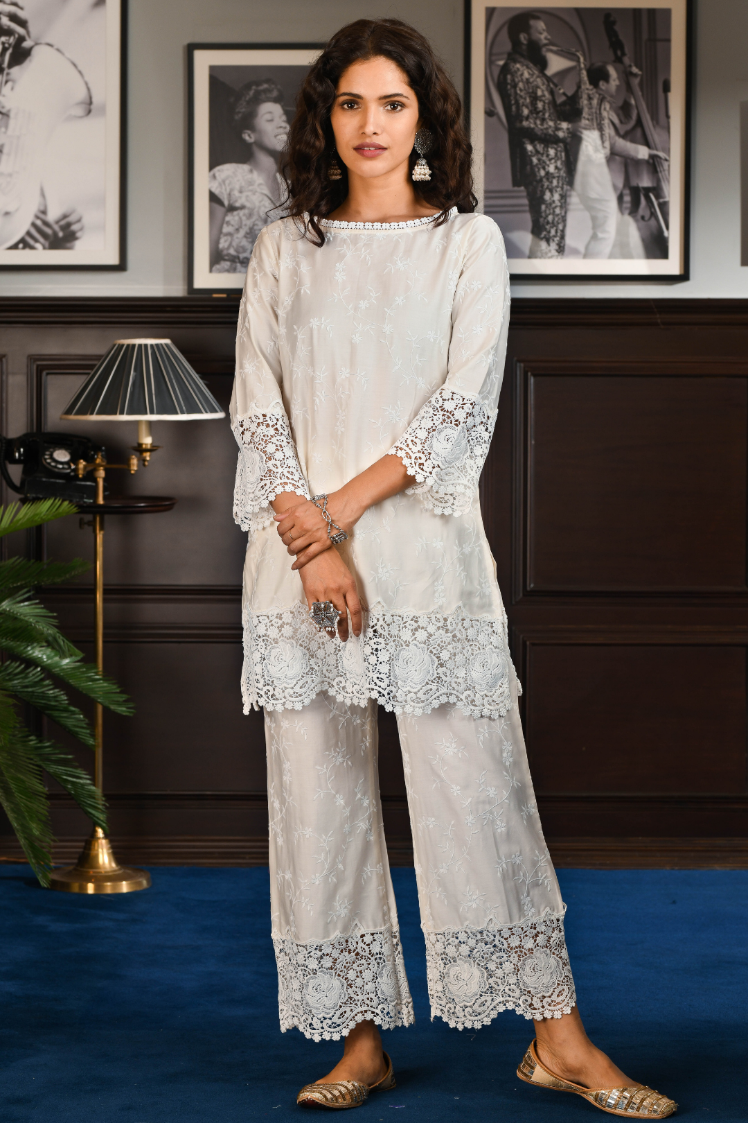 Pima Satin Yuki Kurta With Yuki Pyajama