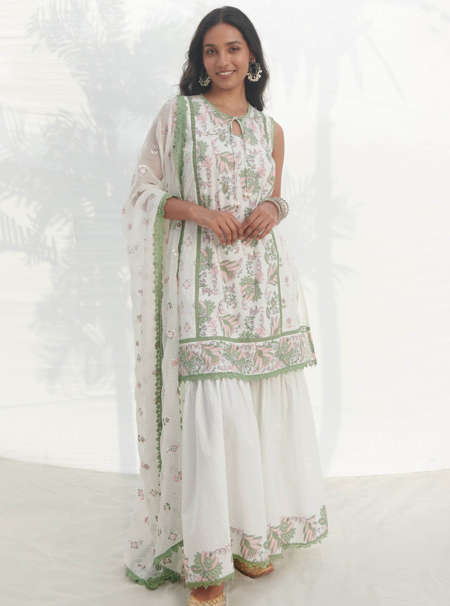 Mulmul Cotton Sakura Green Kurta With Mulmul Cotton Sakura Green Pant