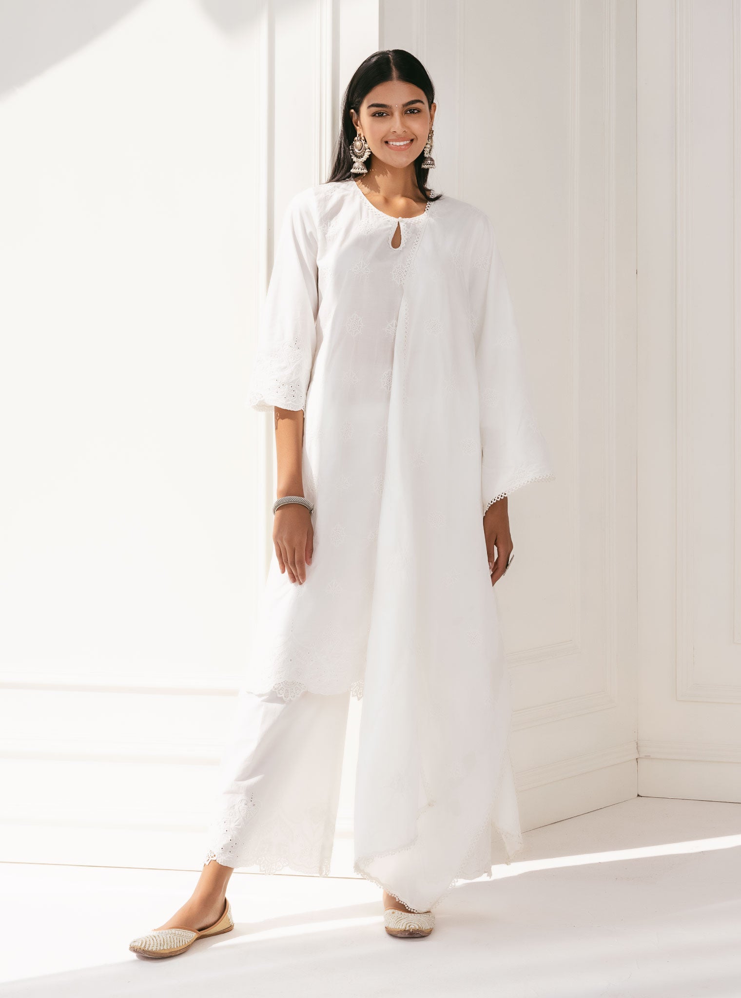 Mulmul Cotton Tia White Kurta With Tia Palazzo