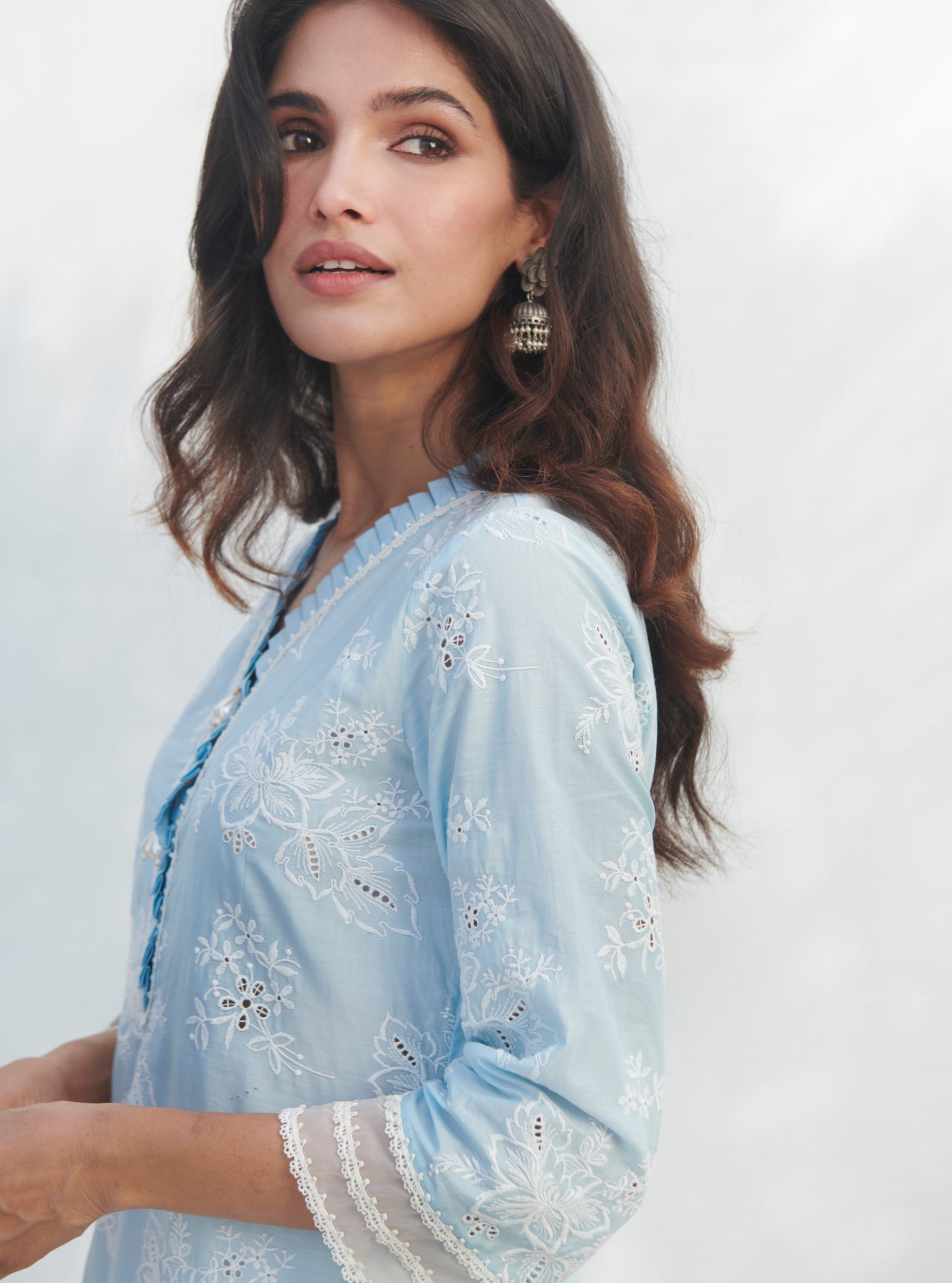 Mulmul Cotton Verlem Blue Kurta With Mulmul Cotton Chemical Lace White Salwar