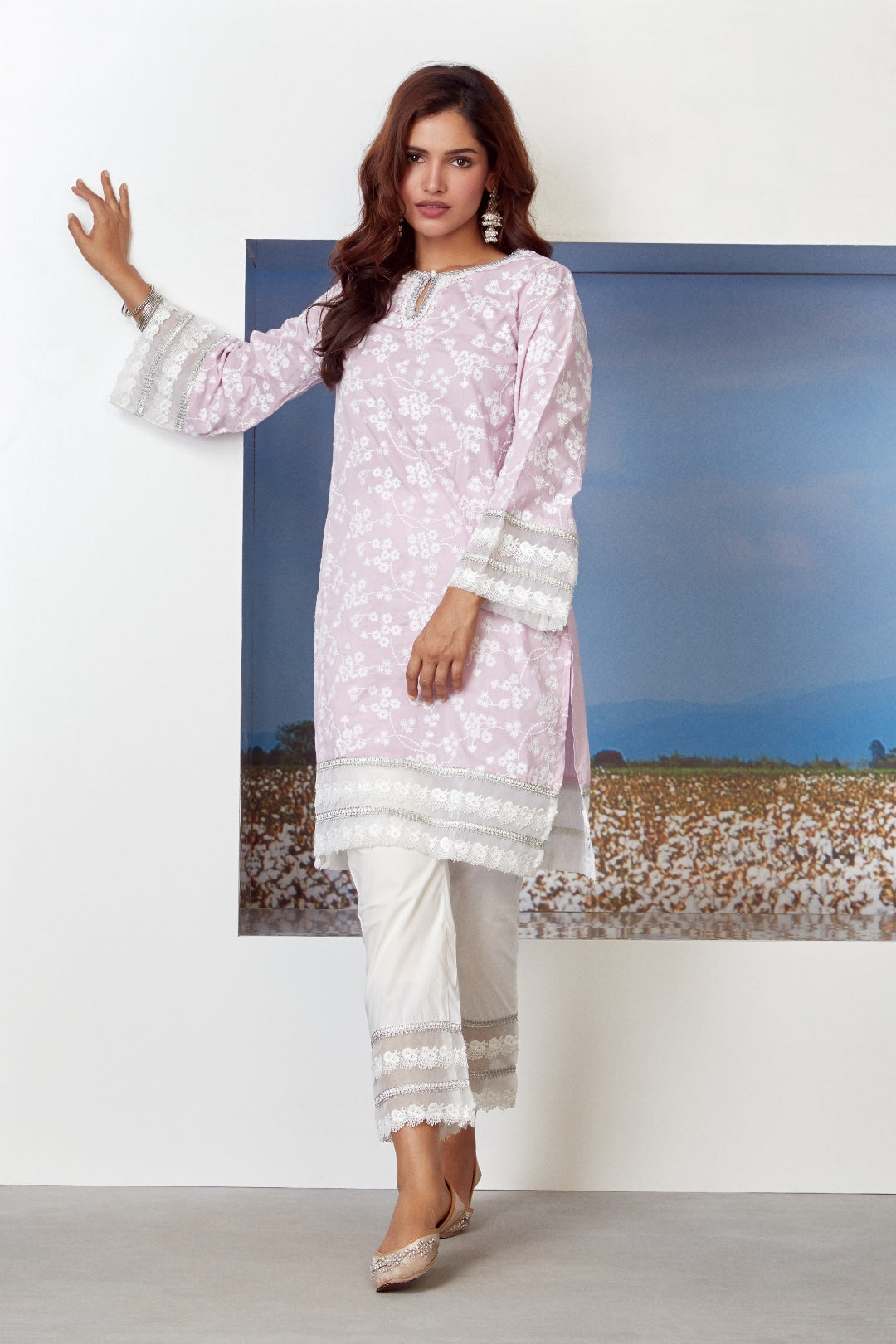 Mulmul Cotton Viva Lilac Kurta With Gota Multi Lace White Pyajama