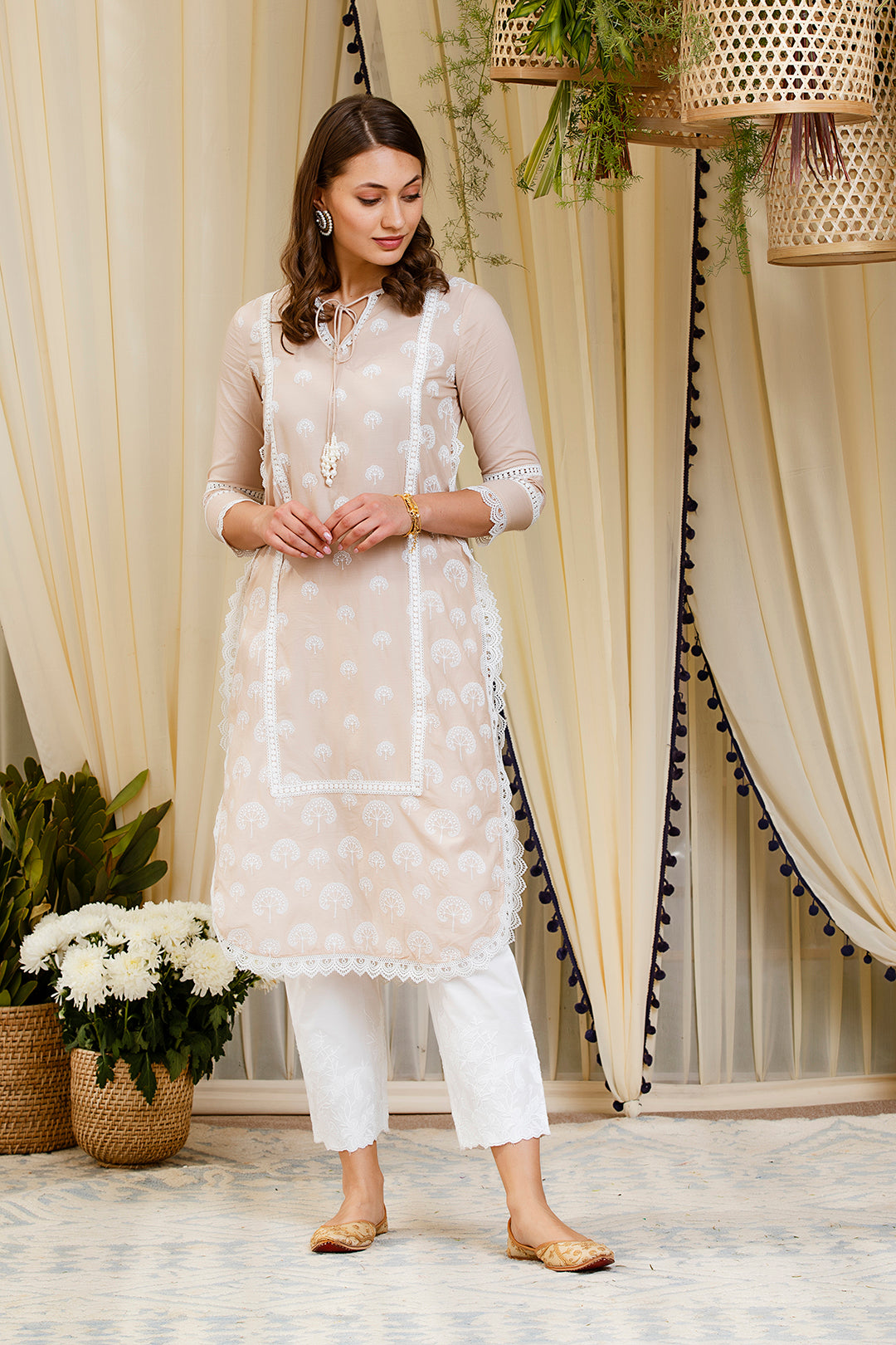 Mulmul Snowdrop Kurta