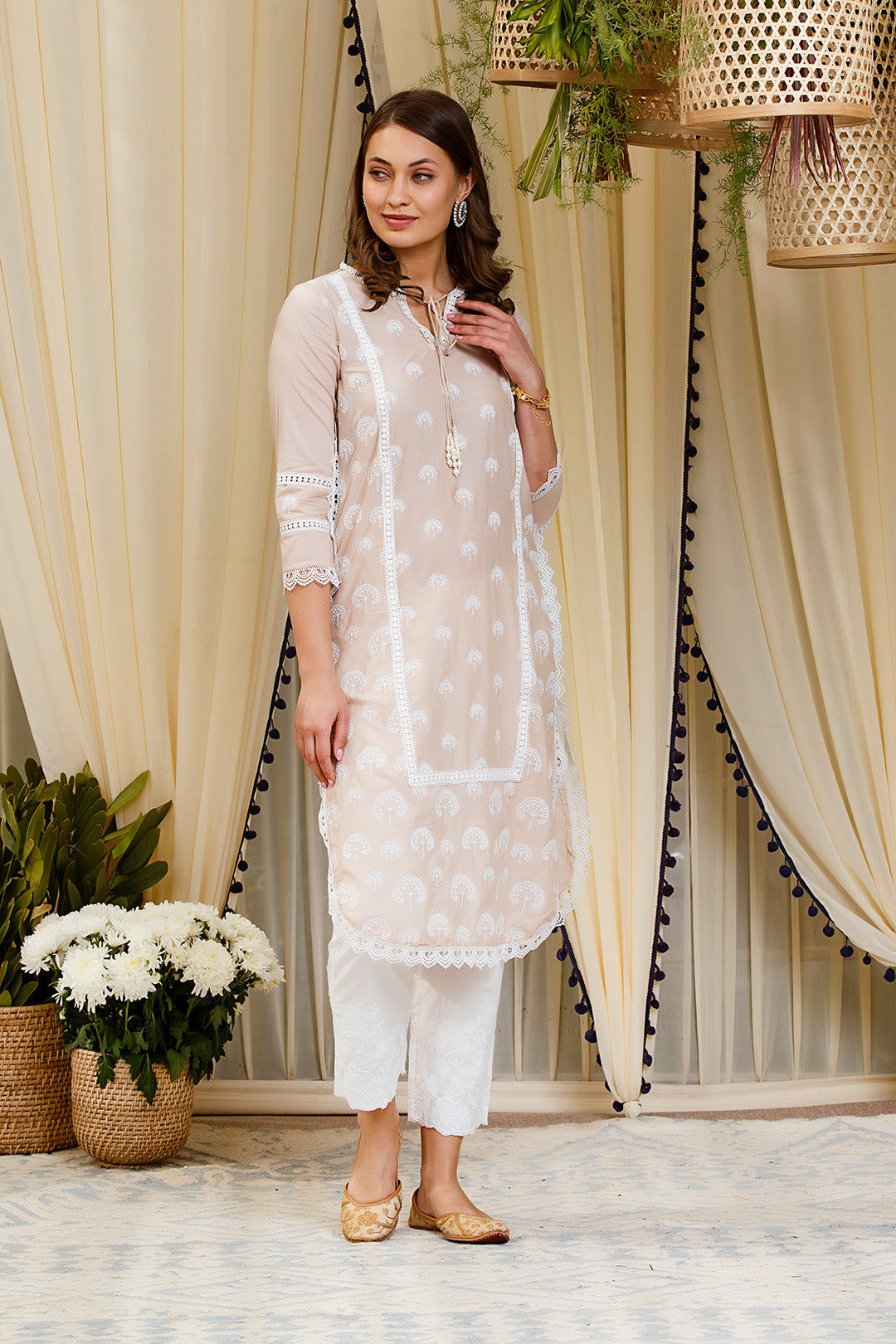 Mulmul Snowdrop Kurta