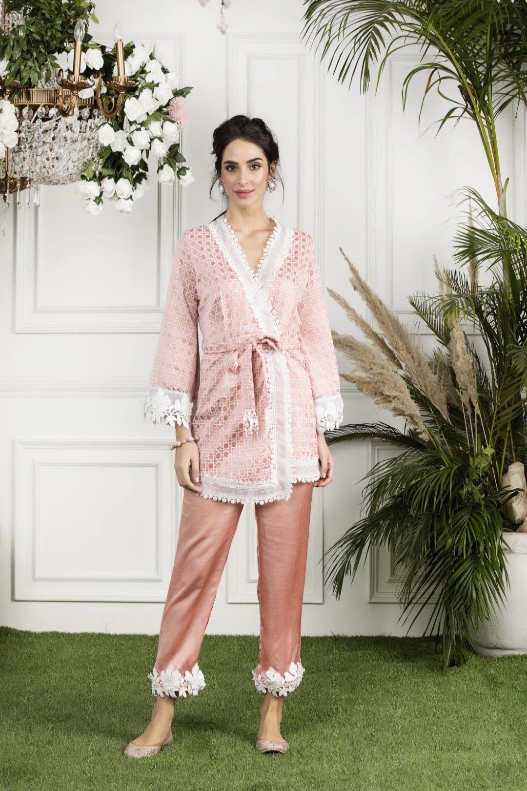 Mulmul Hibiscus Kimono With Pink Hibiscus pyajamas