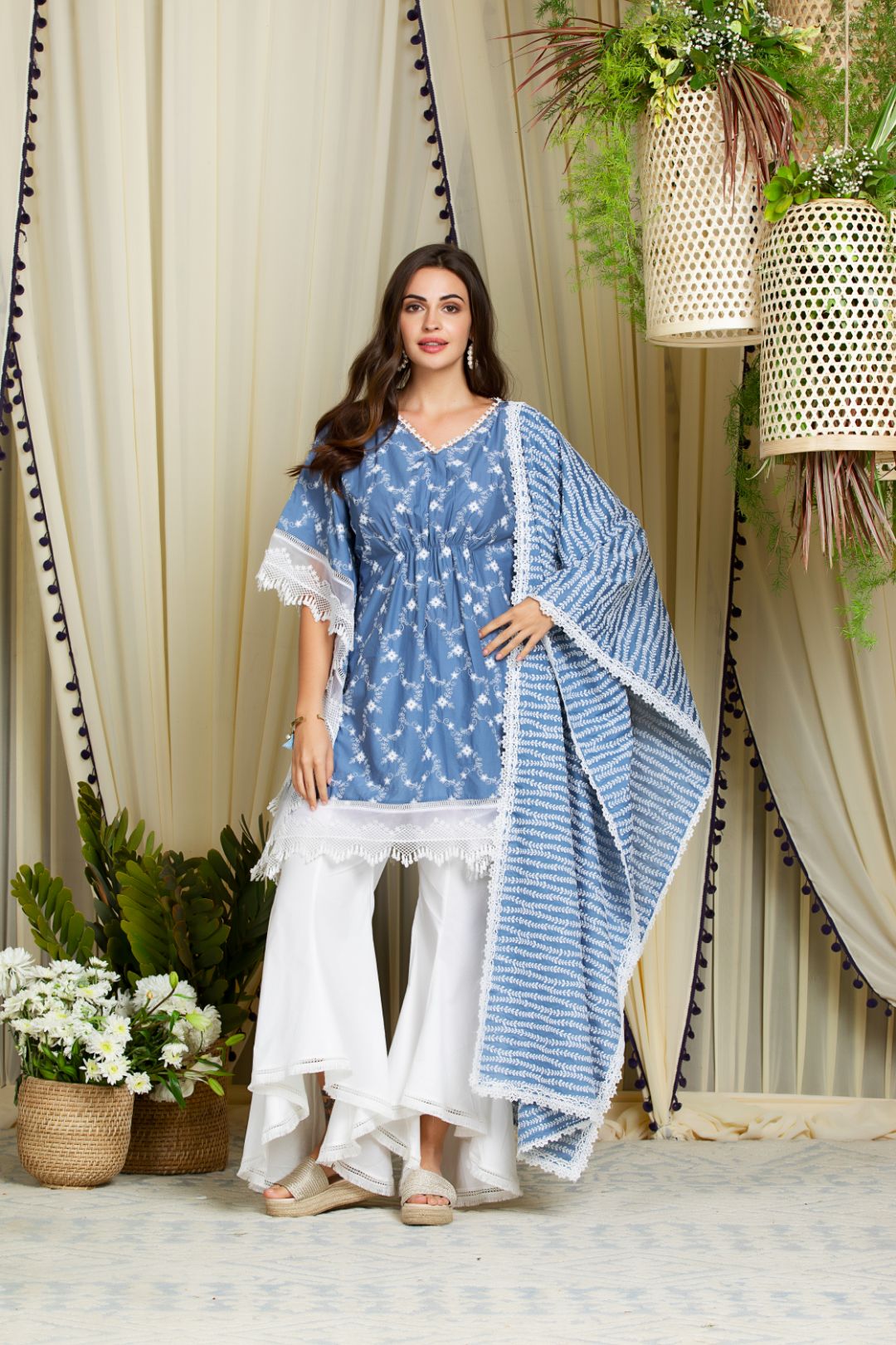 Mulmul Cotton Fiore Kurta With New Bellbottoms