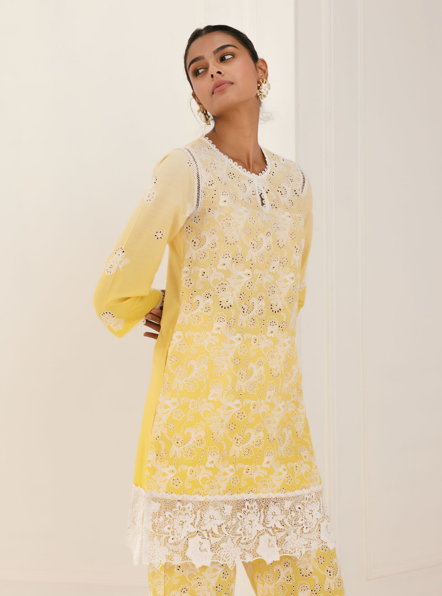 Mulmul Cotton Tista Yellow Kurta With Tista Yellow Palazzo