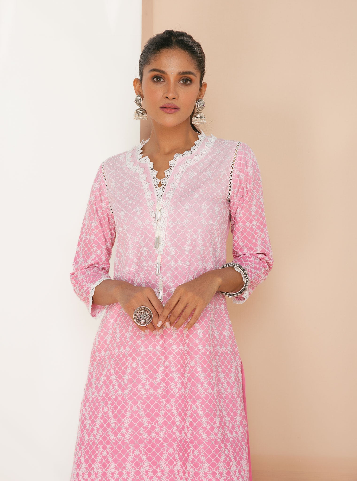 Mulmul Cotton Venna Pink Kurta With Venna Pink Pant