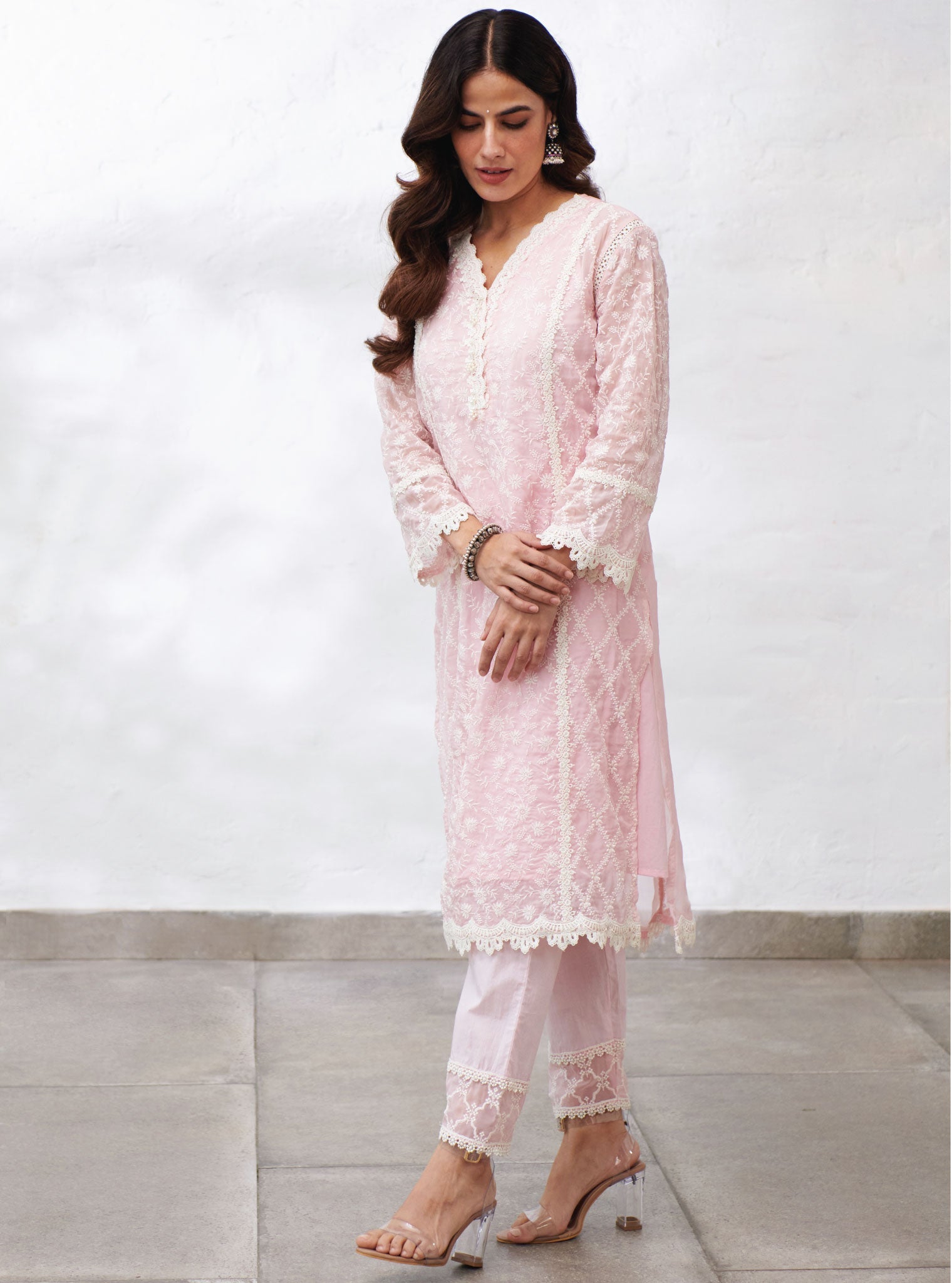 Mulmul Organza Sunderland Pink Kurta With Cotton Sunderland Pink Pant