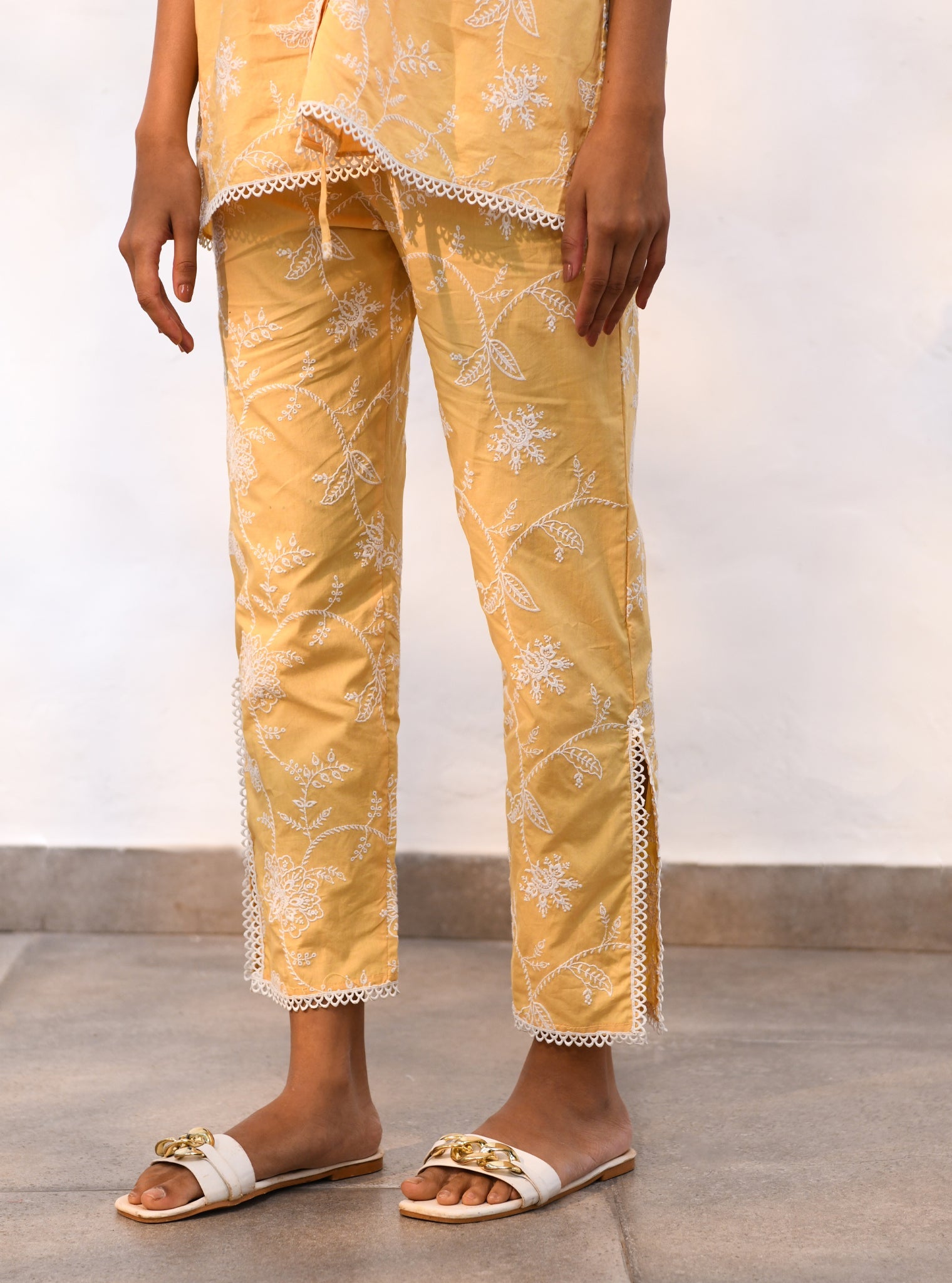 Mulmul Cotton Ely Yellow Top With Ely Yellow Pant